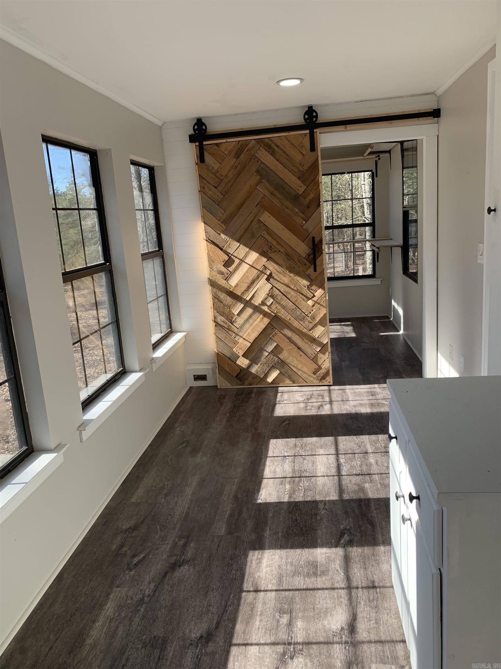 Dennis - Residential