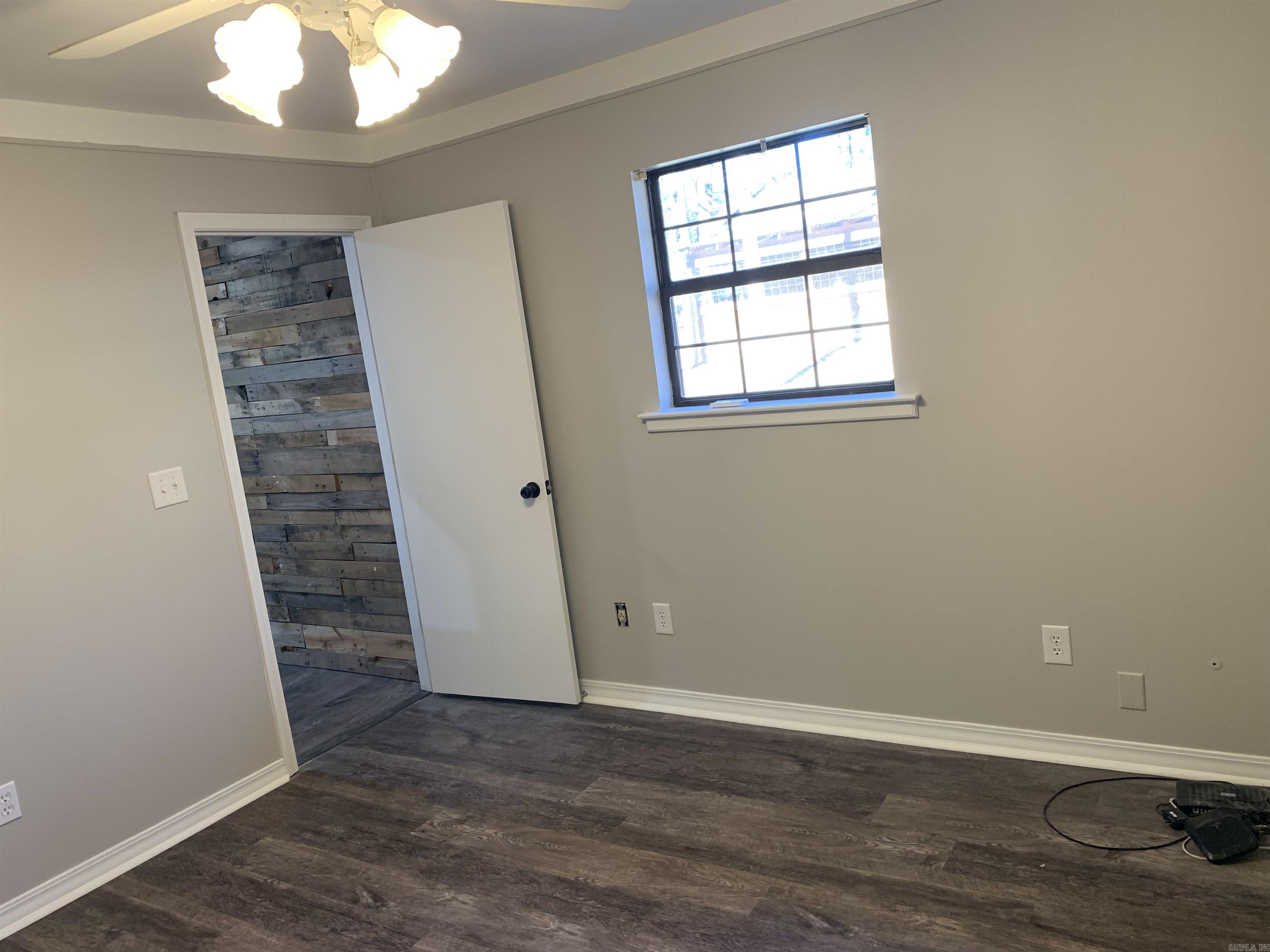 Dennis - Residential