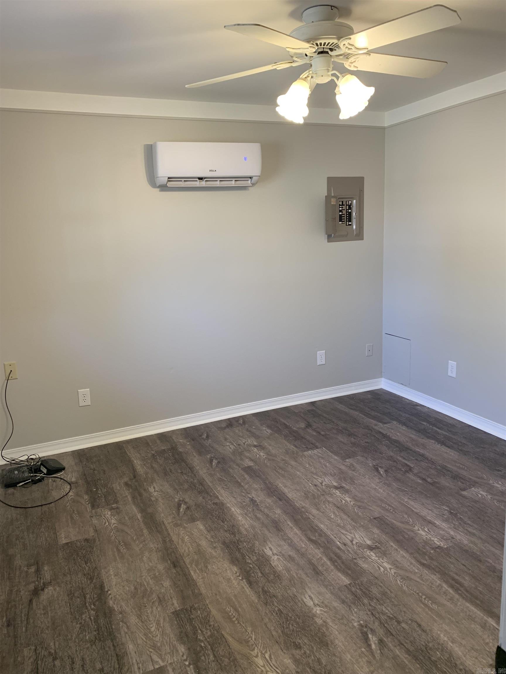 Dennis - Residential