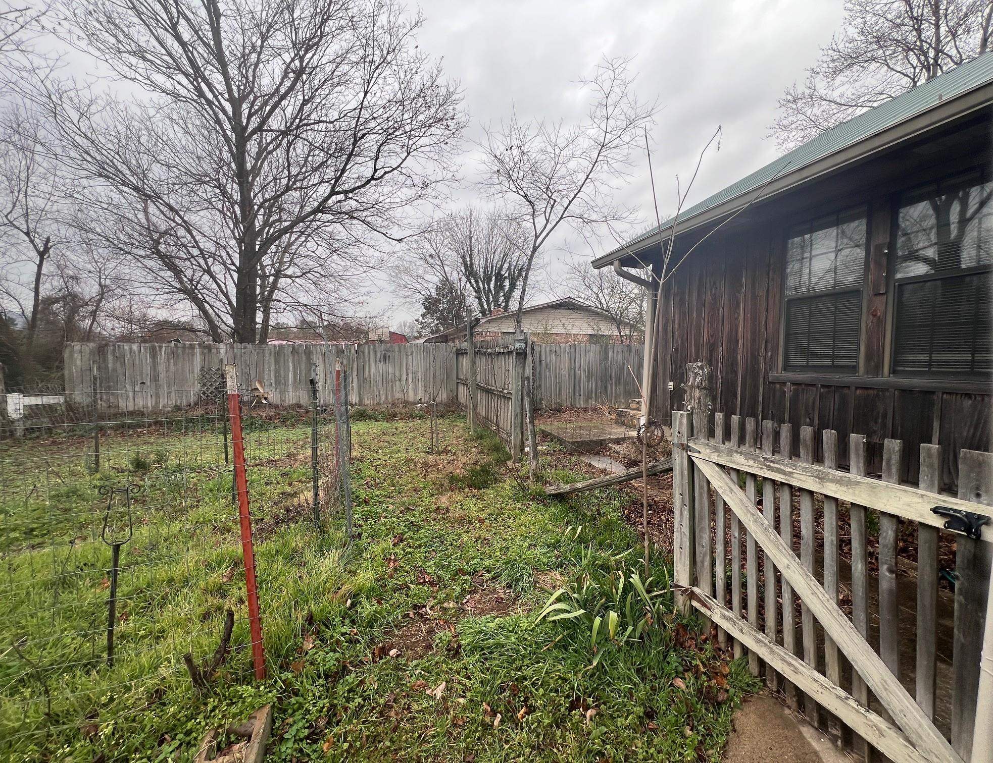 Metes & Bounds - Residential