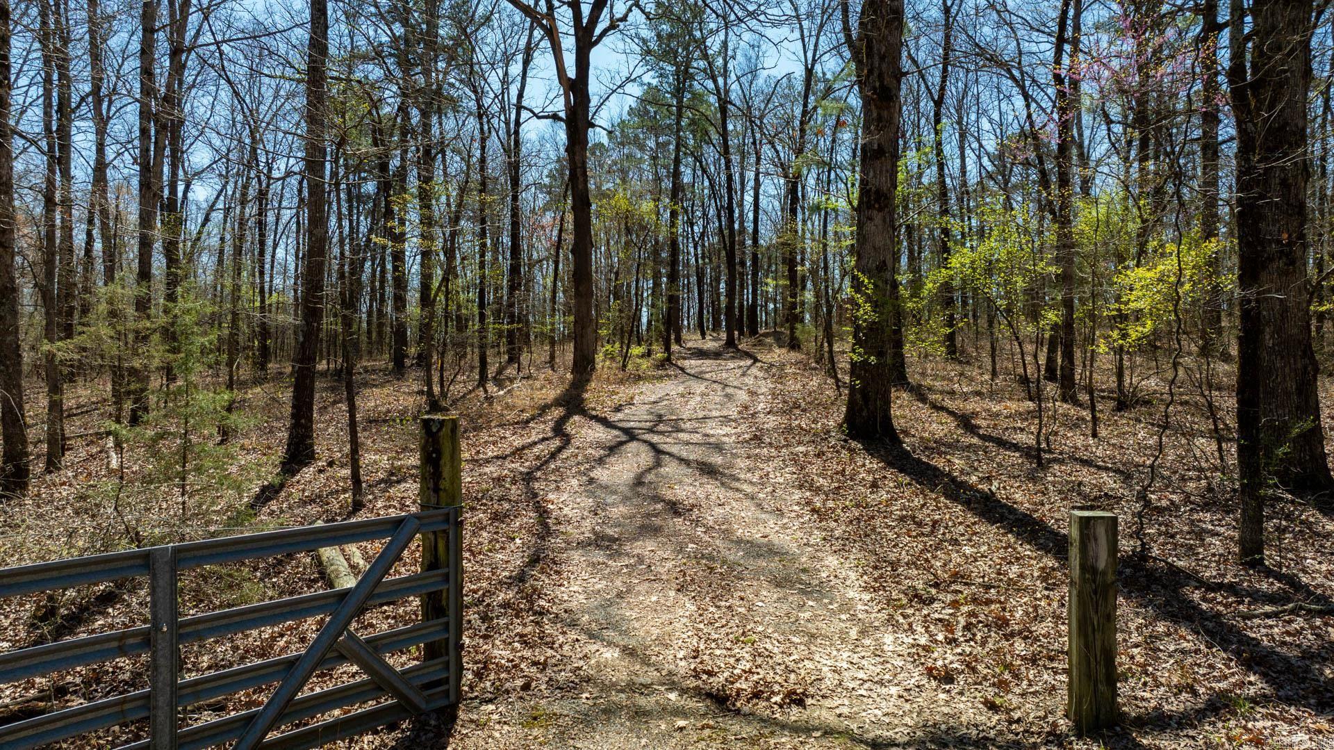 Metes & Bounds - Land