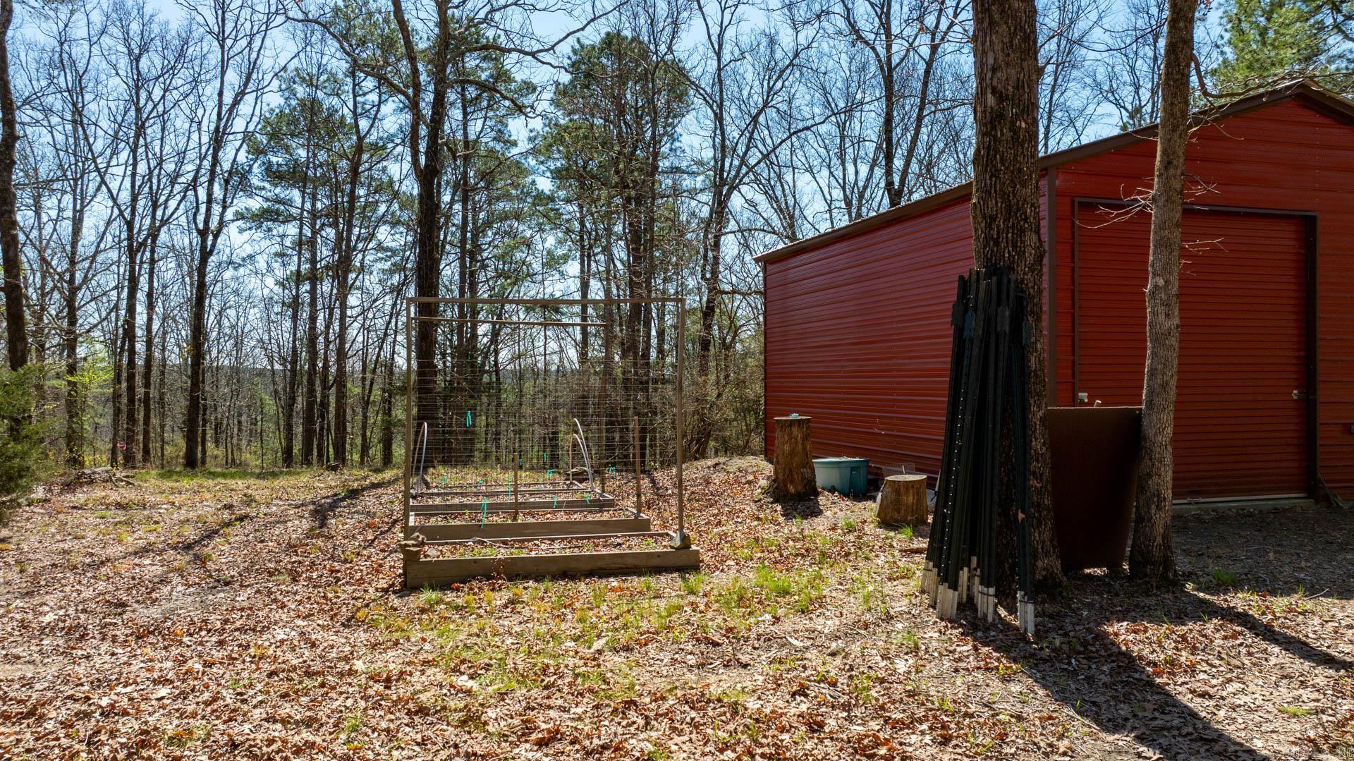 Metes & Bounds - Land