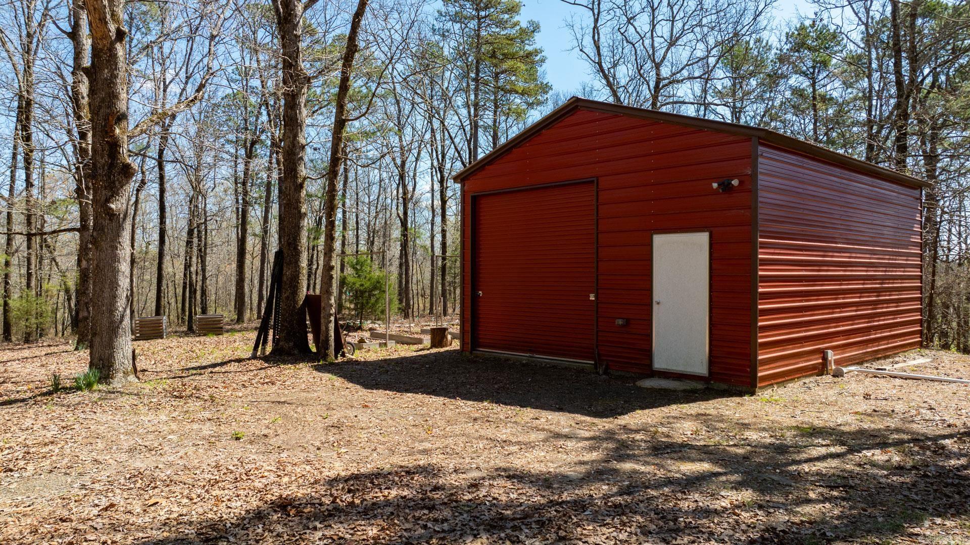 Metes & Bounds - Land