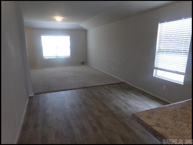 WHITE OAK CROSSING - Residential Lease