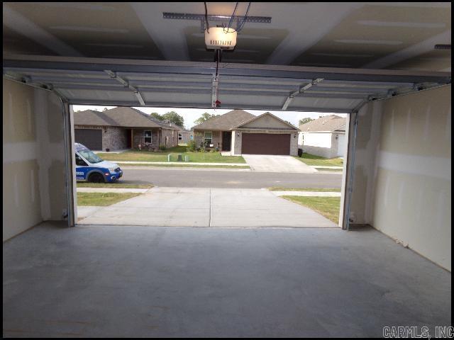 WHITE OAK CROSSING - Residential Lease