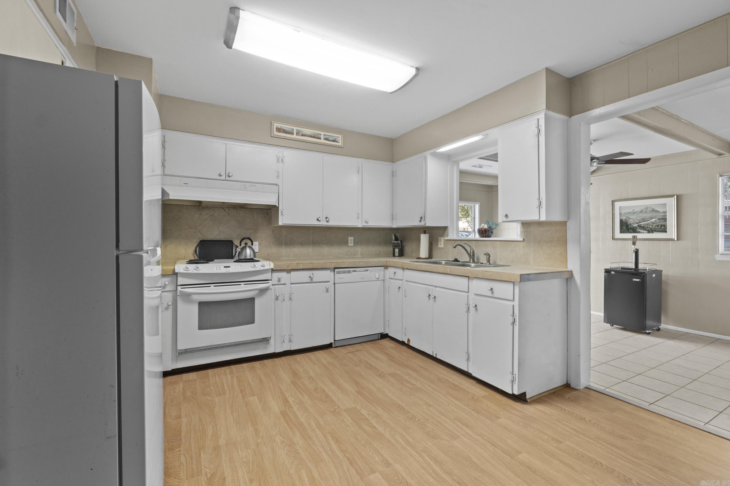 SANTE FE HGTS - Residential