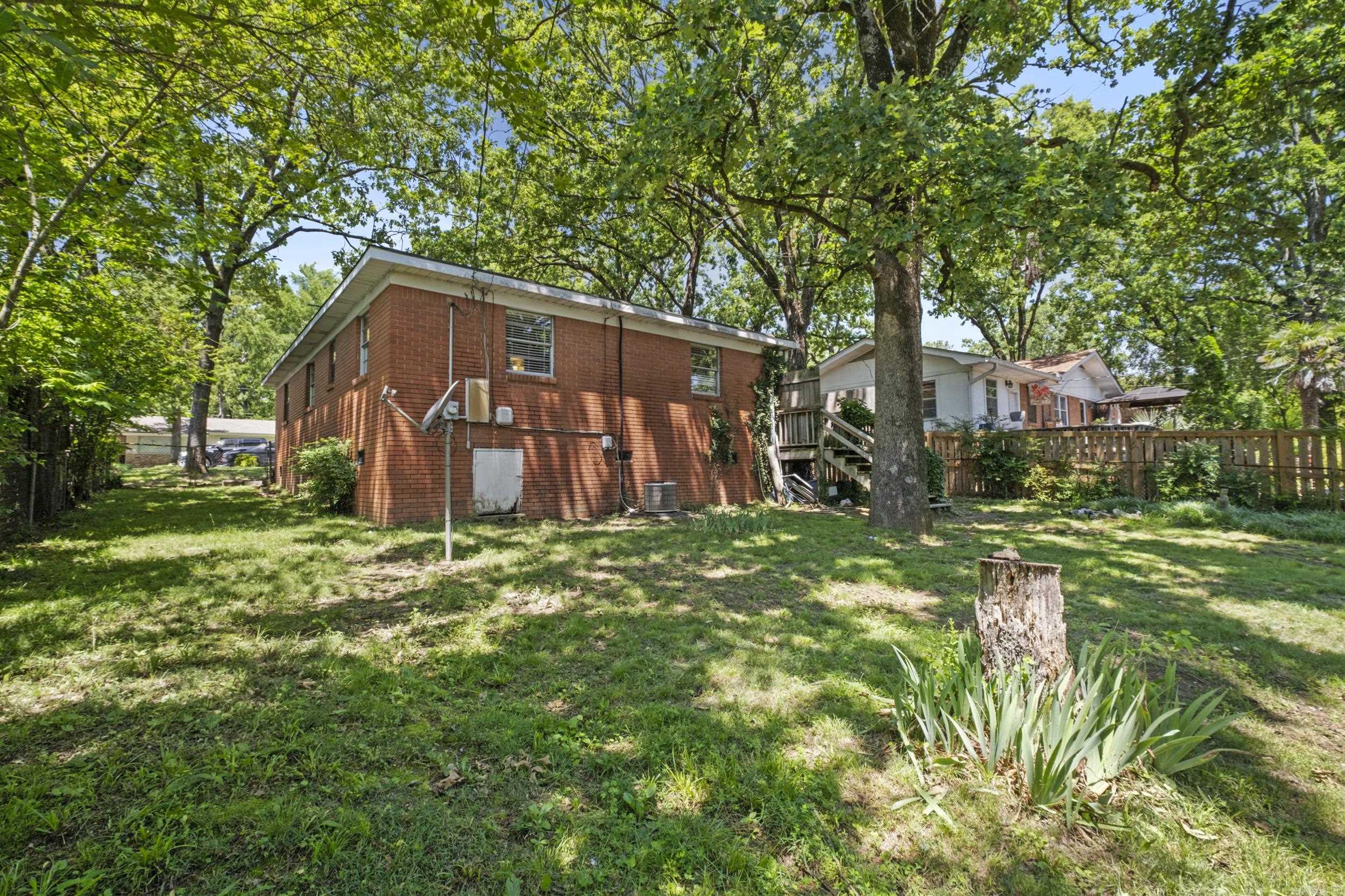 SANTE FE HGTS - Residential