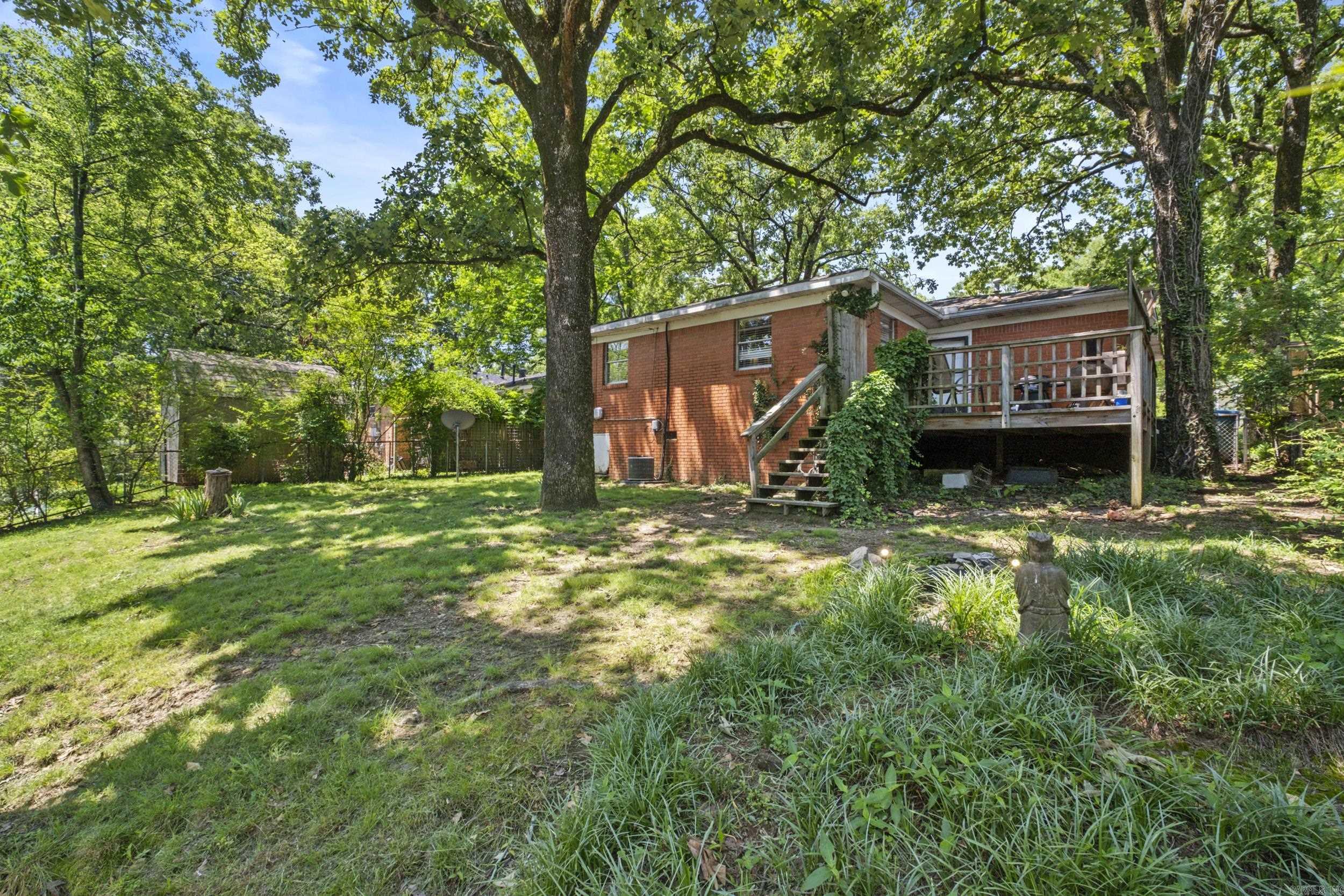 SANTE FE HGTS - Residential