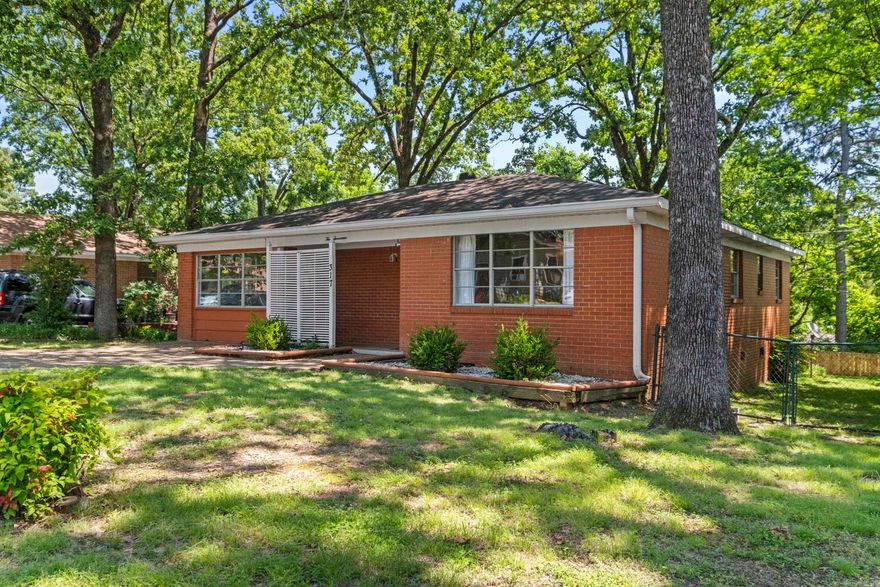 Come see this charming 3-bedroom, 1.5-bath home located in the heart of Little Rock! Situated in a wonderful neighborhood, this property features a spacious, level lot with beautiful mature oak trees. Inside, the home offers two versatile living areas separated by the kitchen—perfect for relaxing or entertaining. Step outside and unwind on the back deck while enjoying the peaceful sounds of the backyard water feature. Don’t miss your chance to make this one yours!