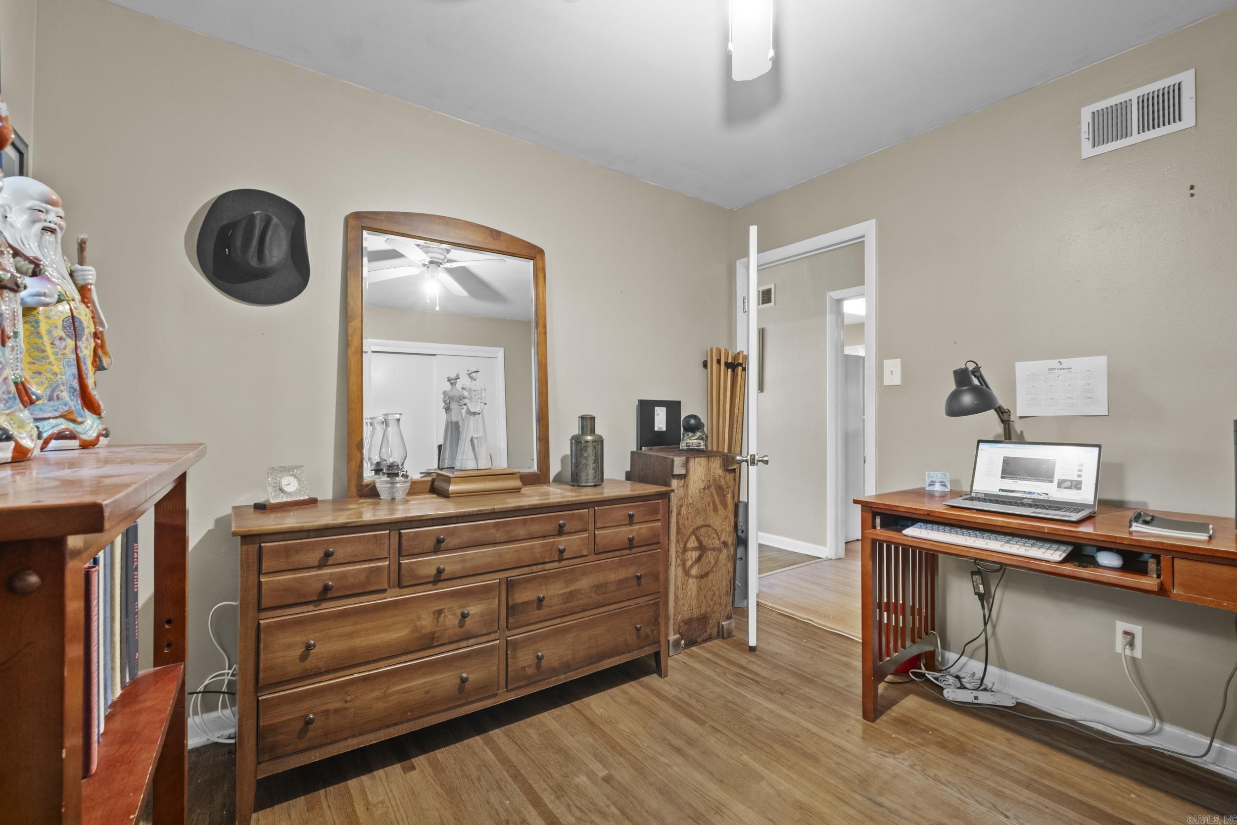 SANTE FE HGTS - Residential