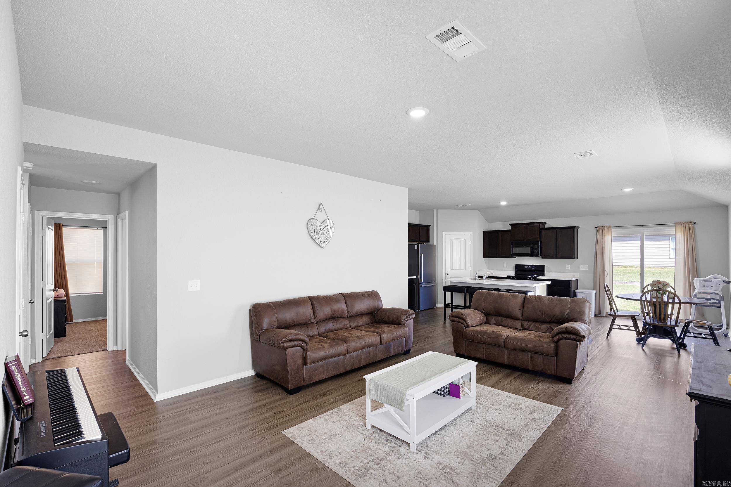 OAK SPRINGS SUBDIVISION - Residential