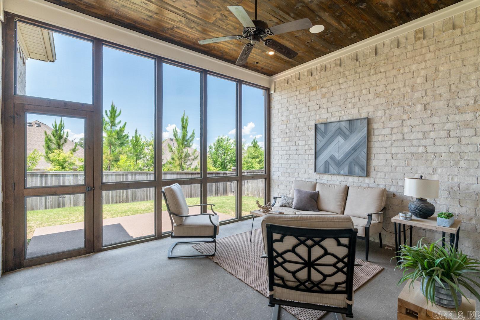 BELLES FLEURS - Residential