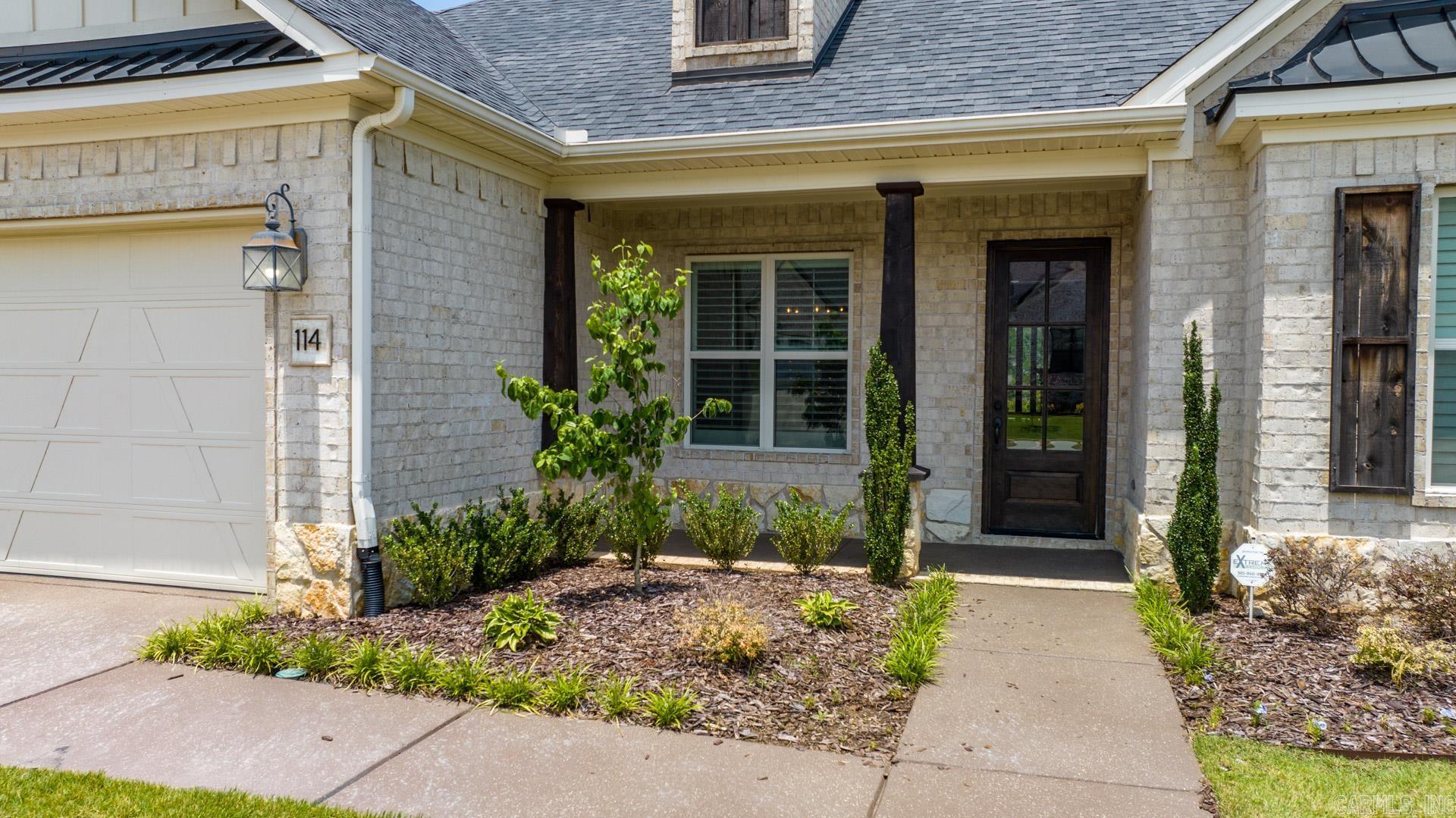 BELLES FLEURS - Residential