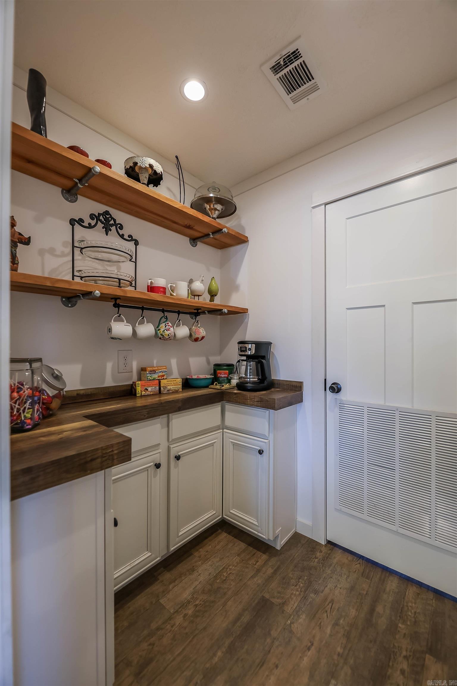 LOUANN - Residential