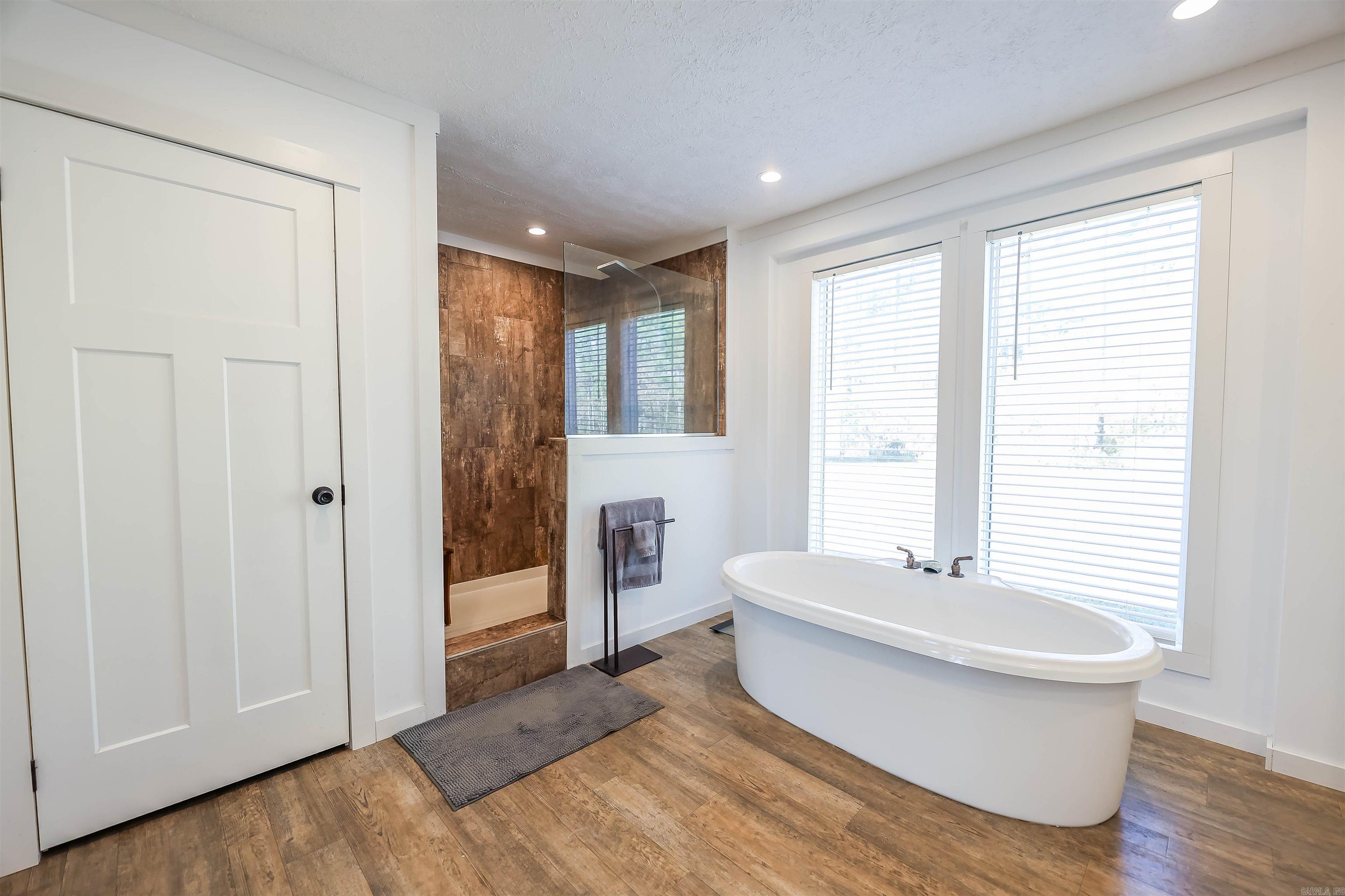 LOUANN - Residential