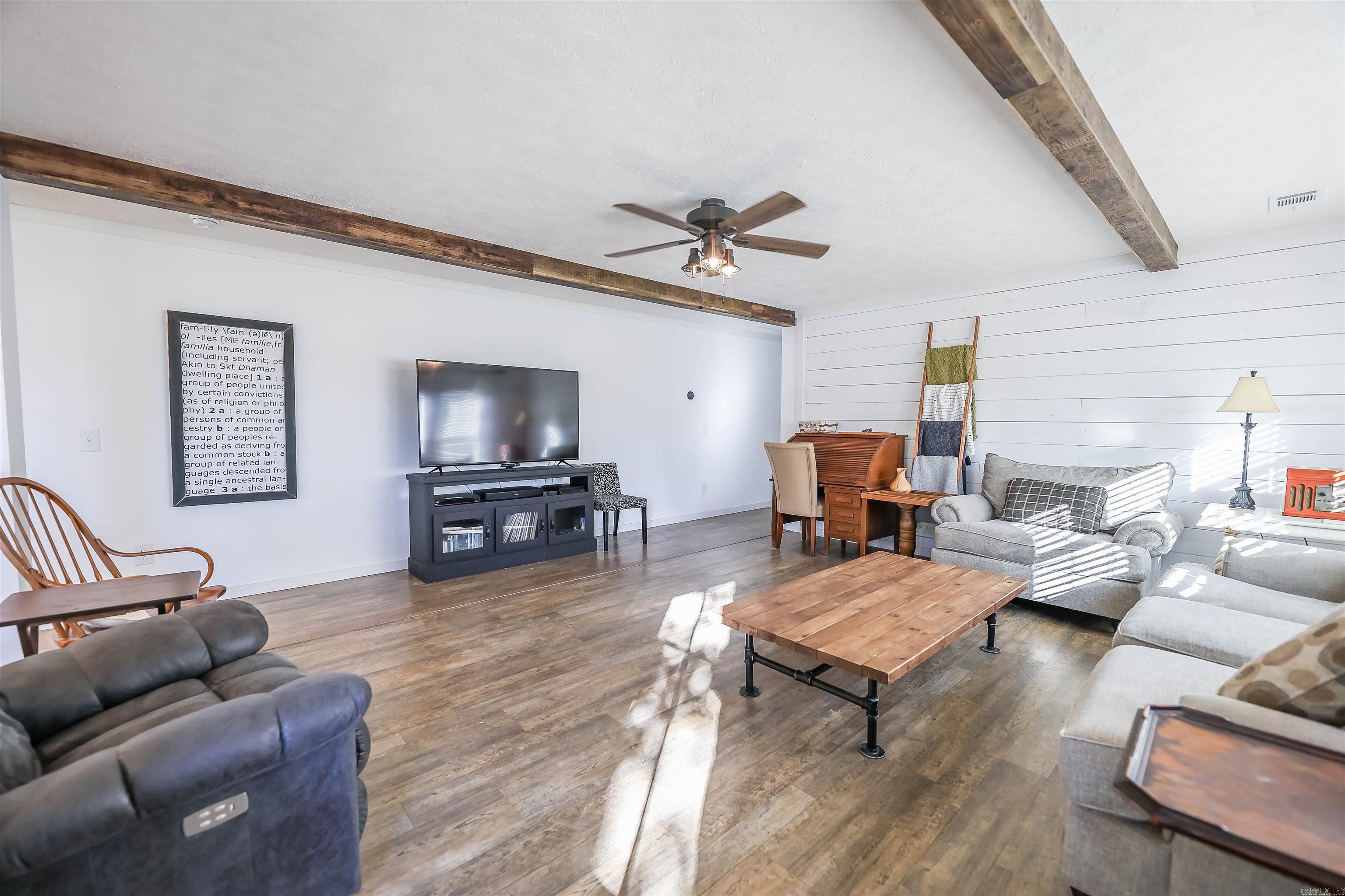 LOUANN - Residential