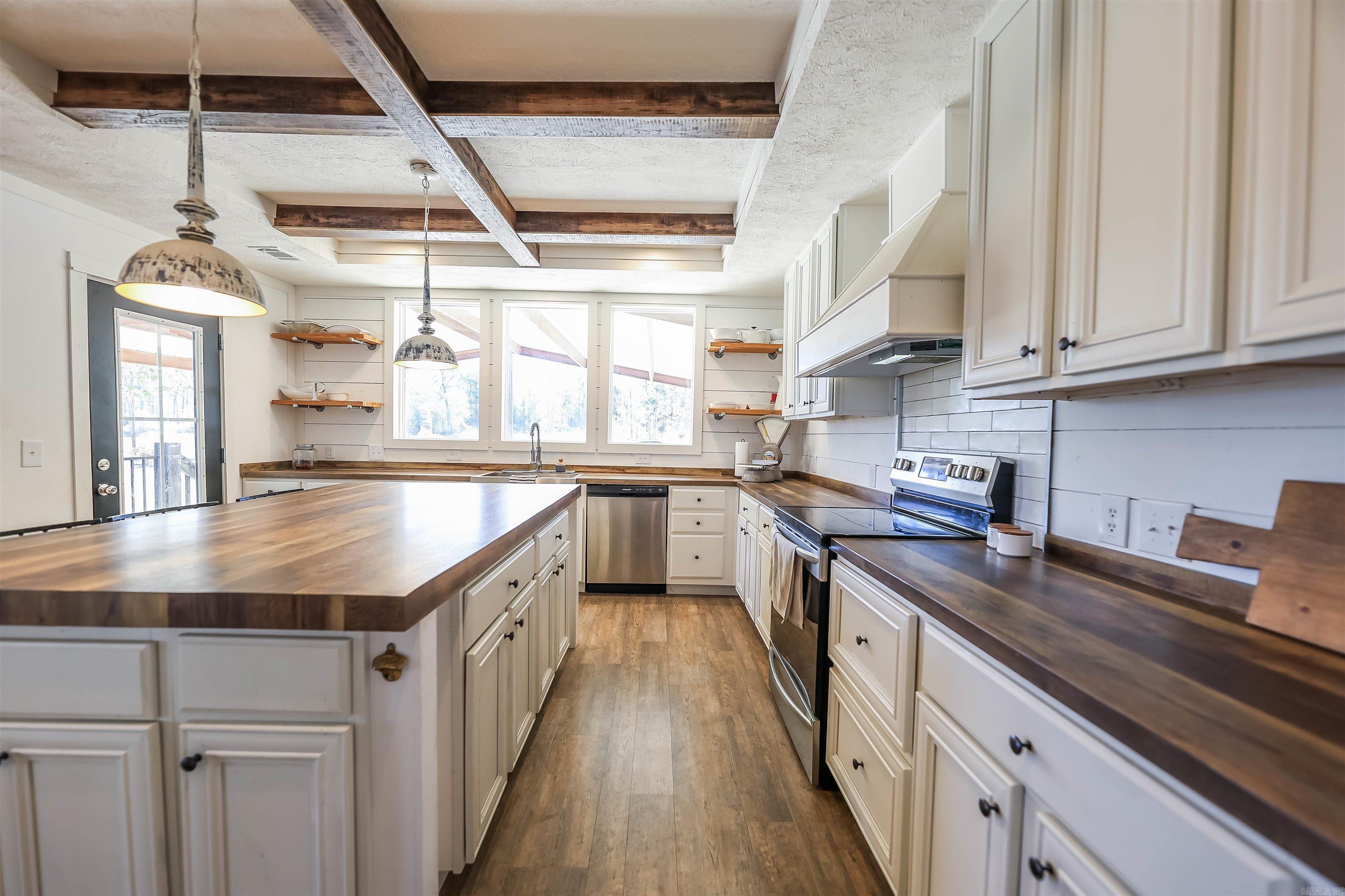 LOUANN - Residential