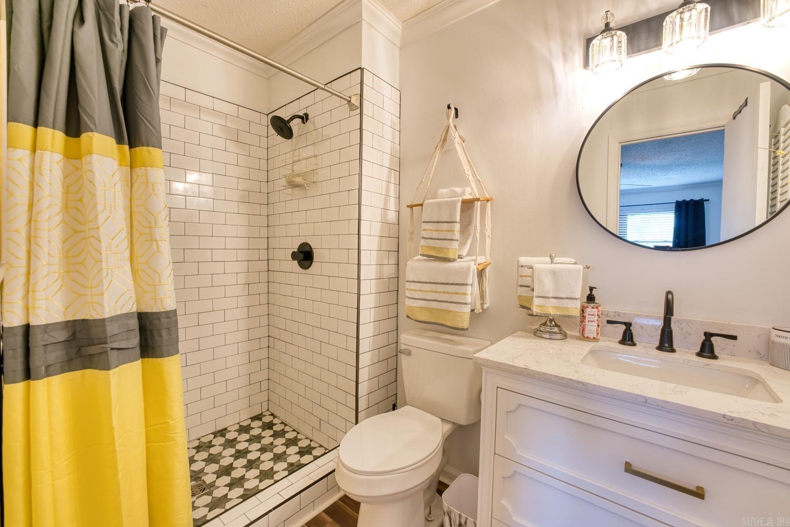 WHISPERING PINES HPR - Residential