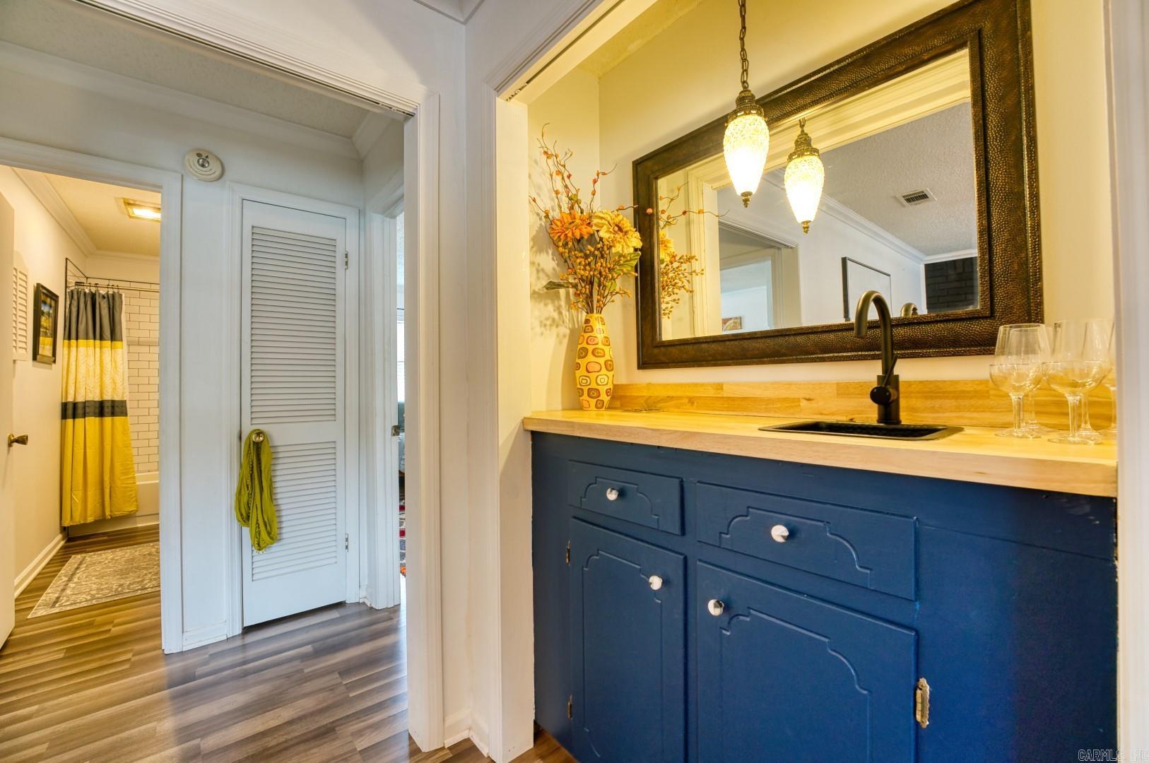 WHISPERING PINES HPR - Residential