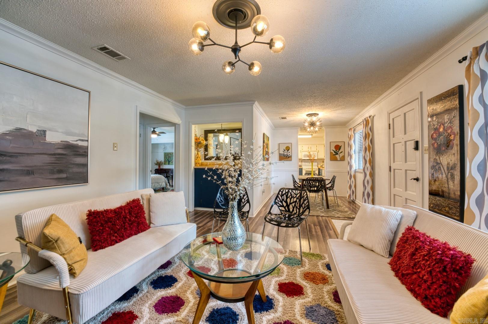 WHISPERING PINES HPR - Residential