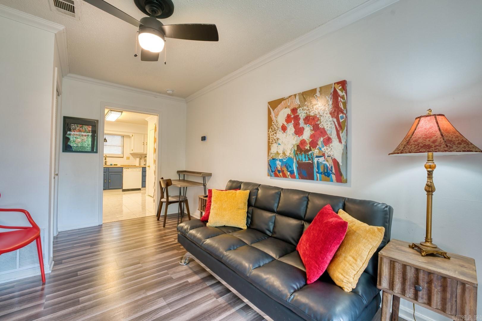 WHISPERING PINES HPR - Residential