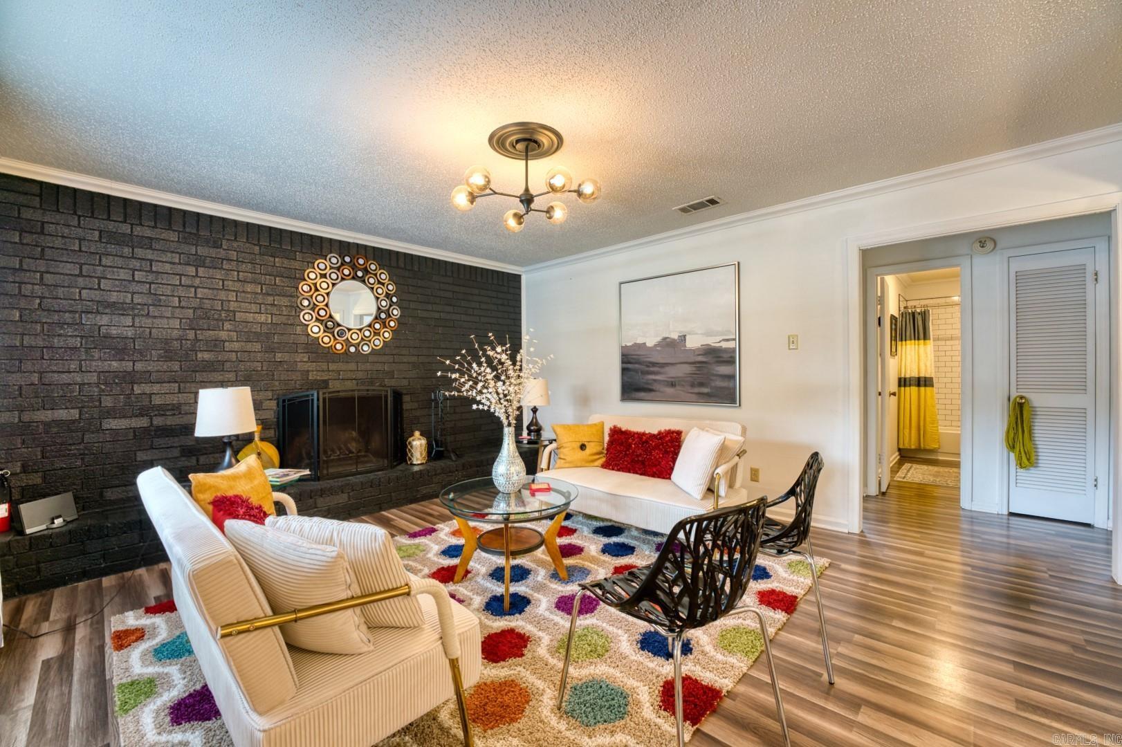 WHISPERING PINES HPR - Residential