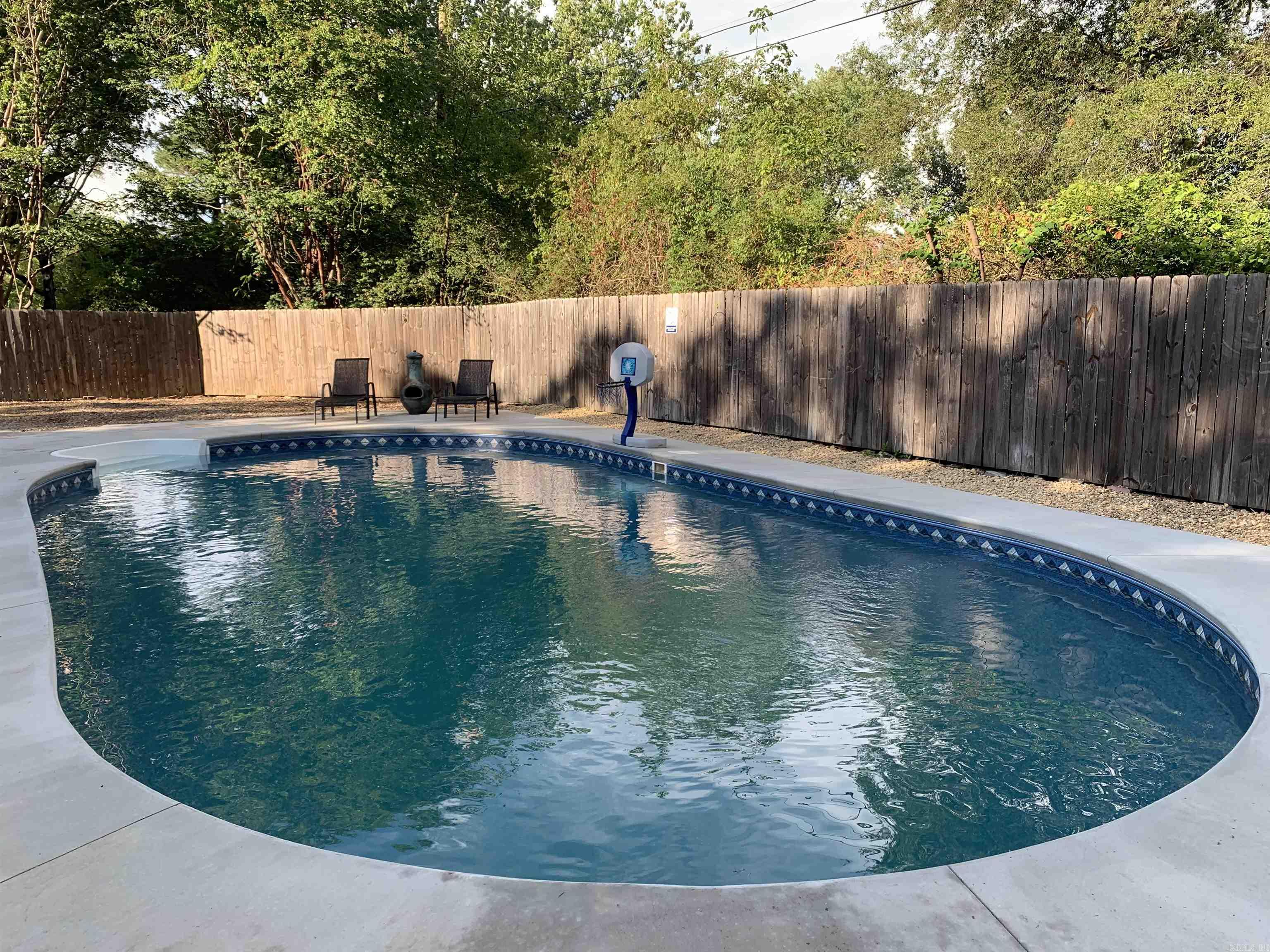 ROSS ACRES ADDN - Residential