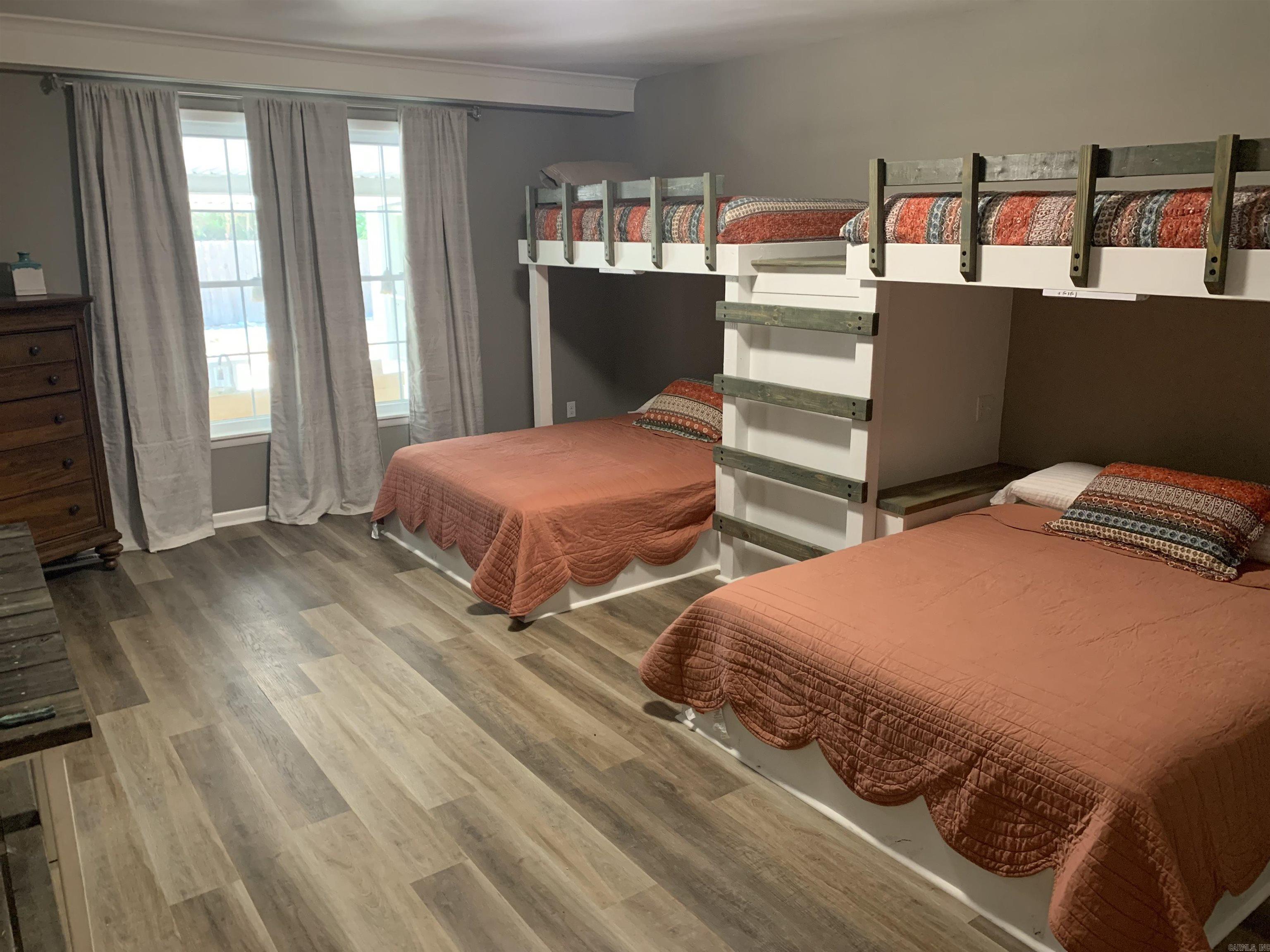 ROSS ACRES ADDN - Residential