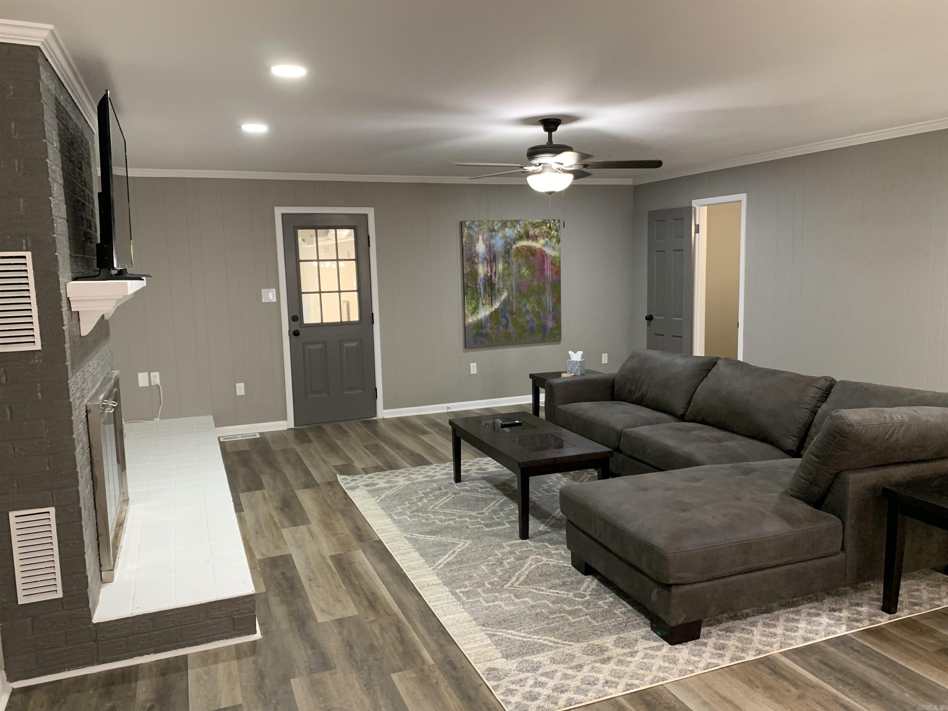 ROSS ACRES ADDN - Residential