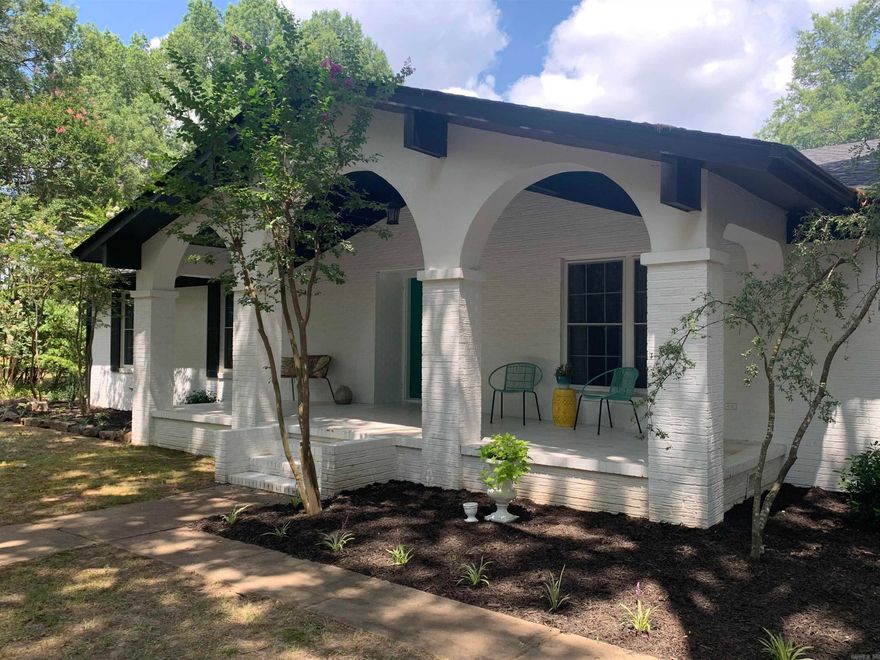 EXTREMELY SUCCESSFUL AIRBNB and a perfect investment opportunity (especially with the City of Conway's plans for the Oak Street Ahead project). 5 bedroom 3 bath home with in-ground pool that is currently used as an airbnb, but would also make someone a wonderful home. It comes with 6.42 acres that has been divided into 17 vacant lots that have been rezoned PUD and approved multi-family. All approved for construction. 2 entrances to property. Its right in the middle of Conway, but still nestled away making it feel secluded. Contact agent for showings as availability changes frequently.