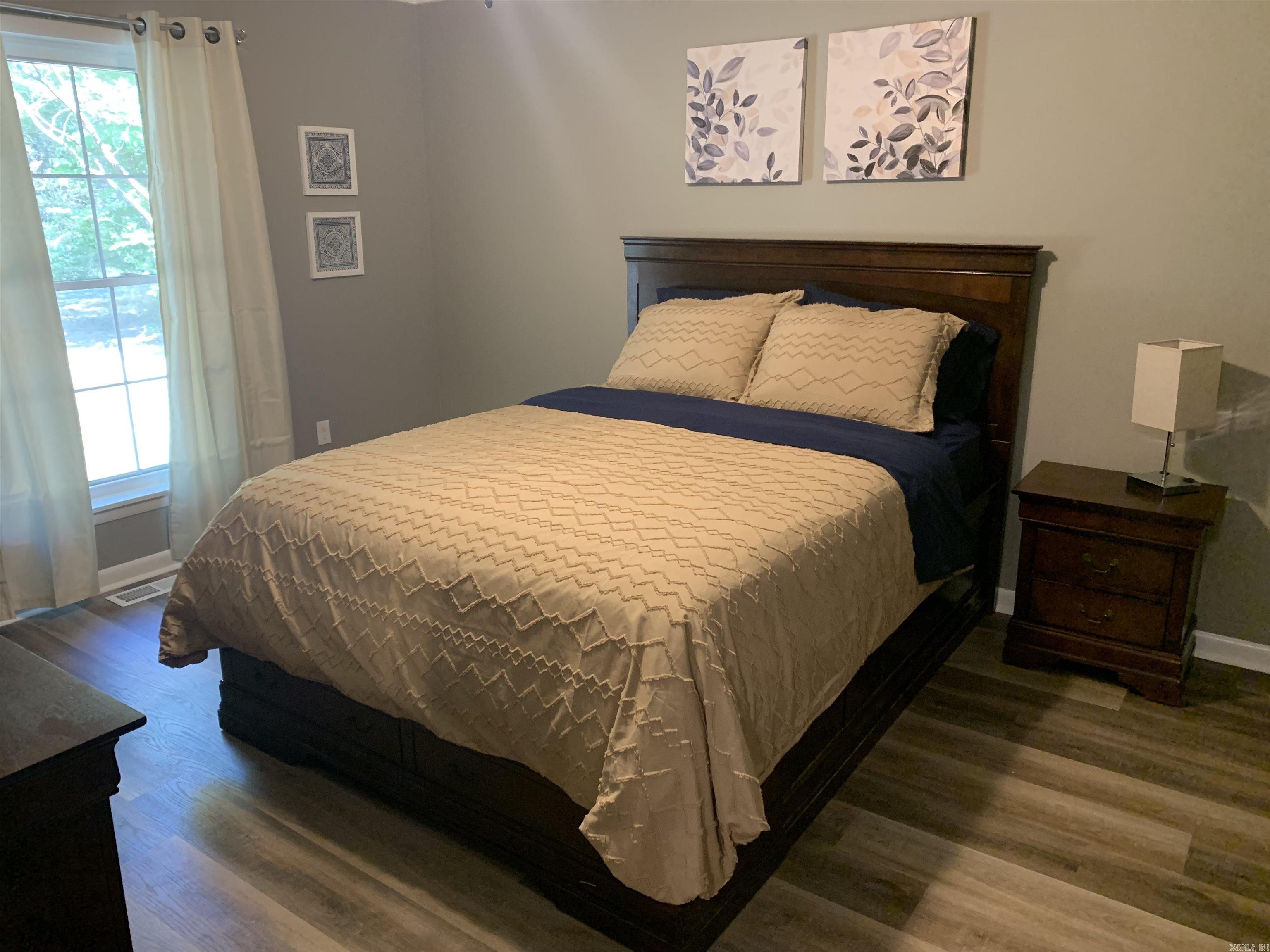 ROSS ACRES ADDN - Residential