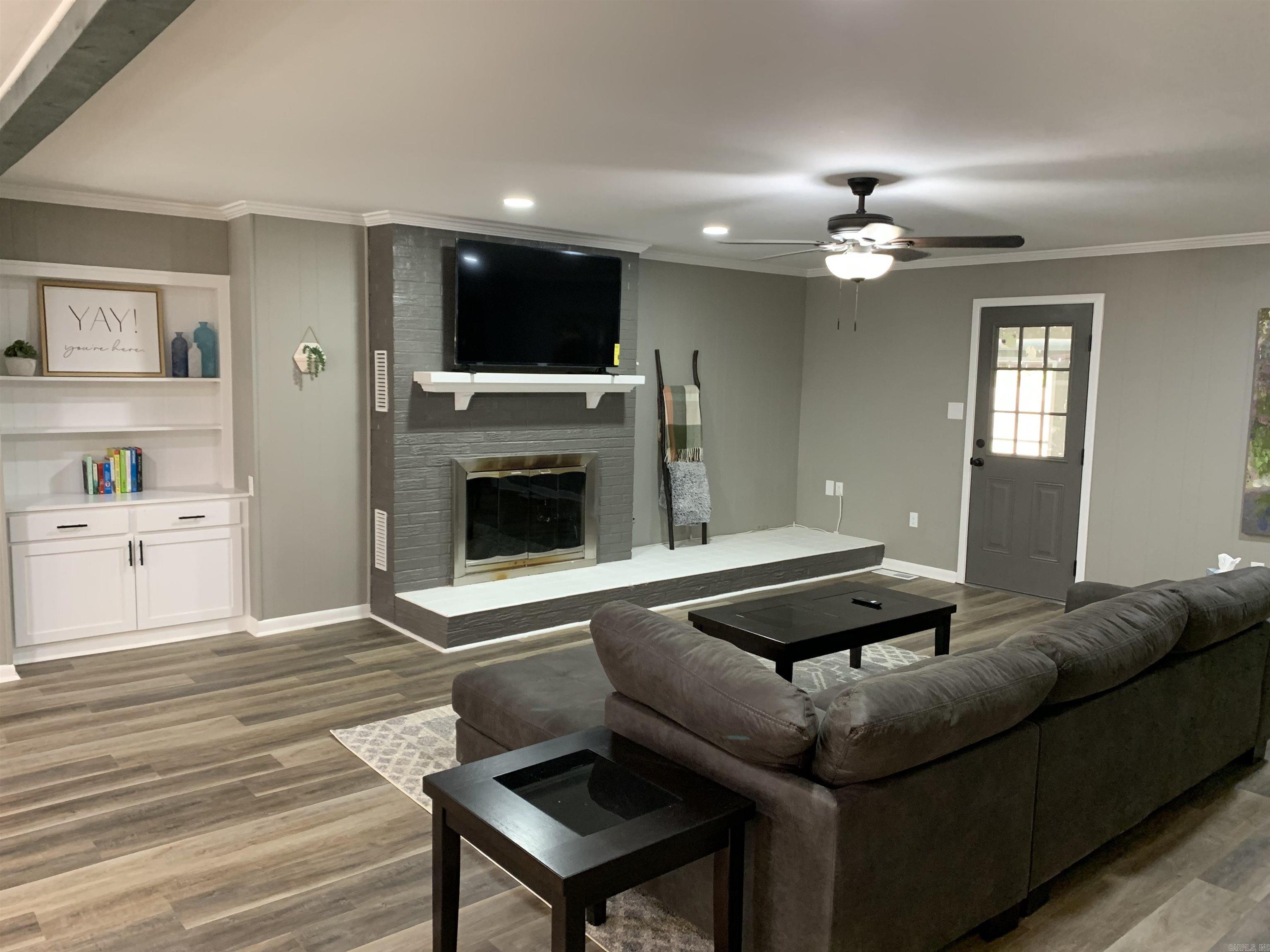 ROSS ACRES ADDN - Residential