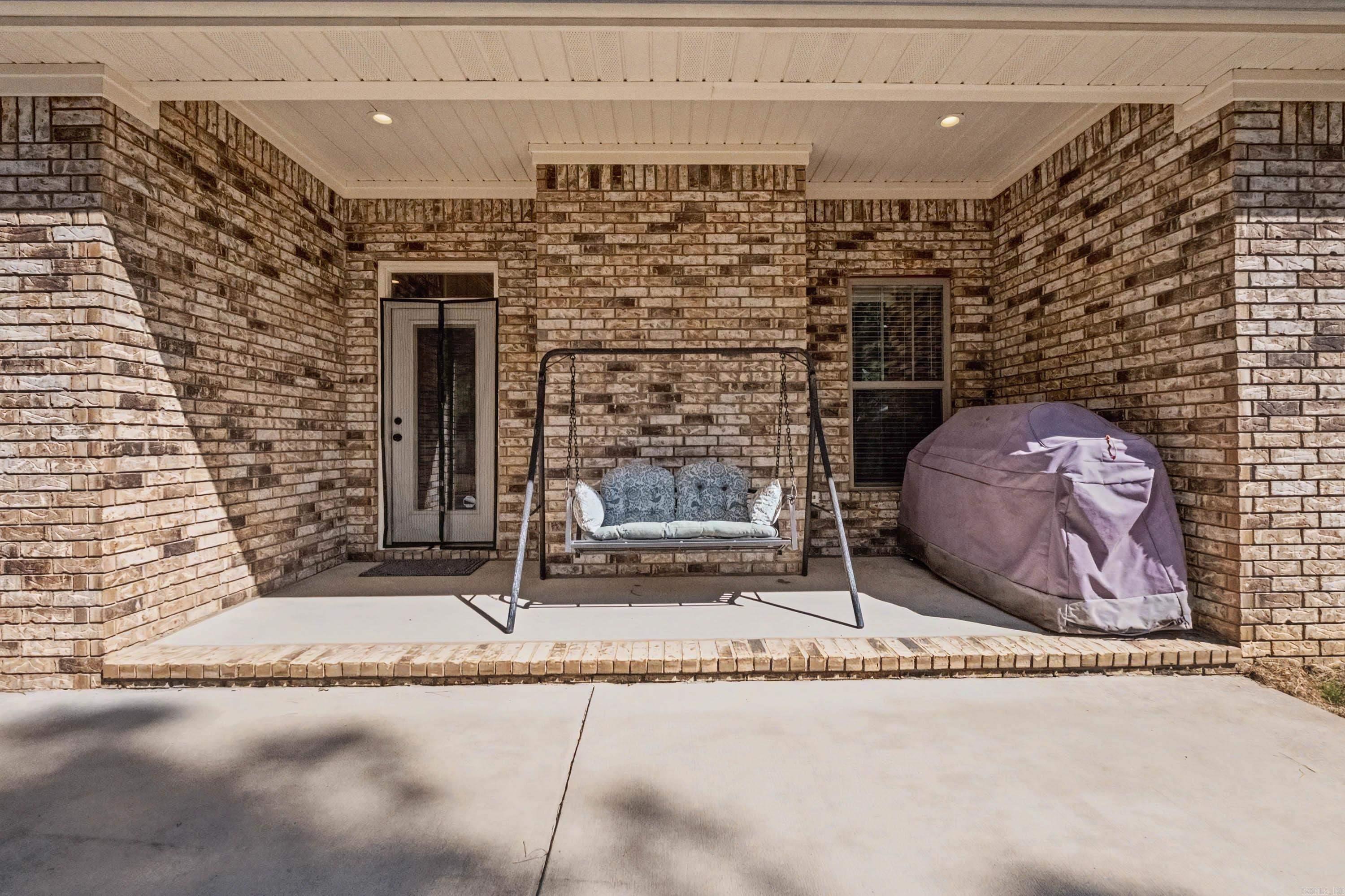 PLEASANT LAKE ESTATES - Residential