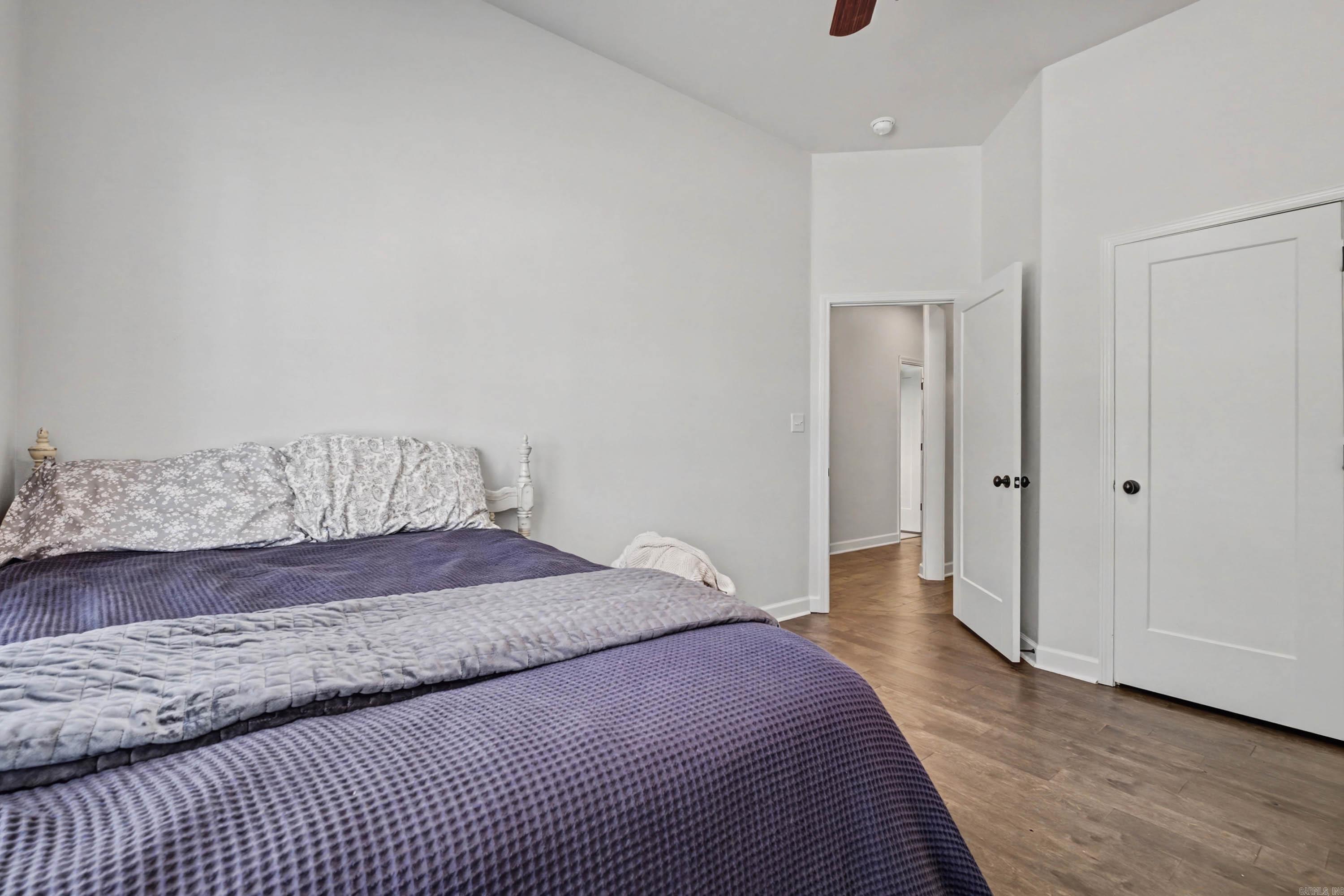 PLEASANT LAKE ESTATES - Residential