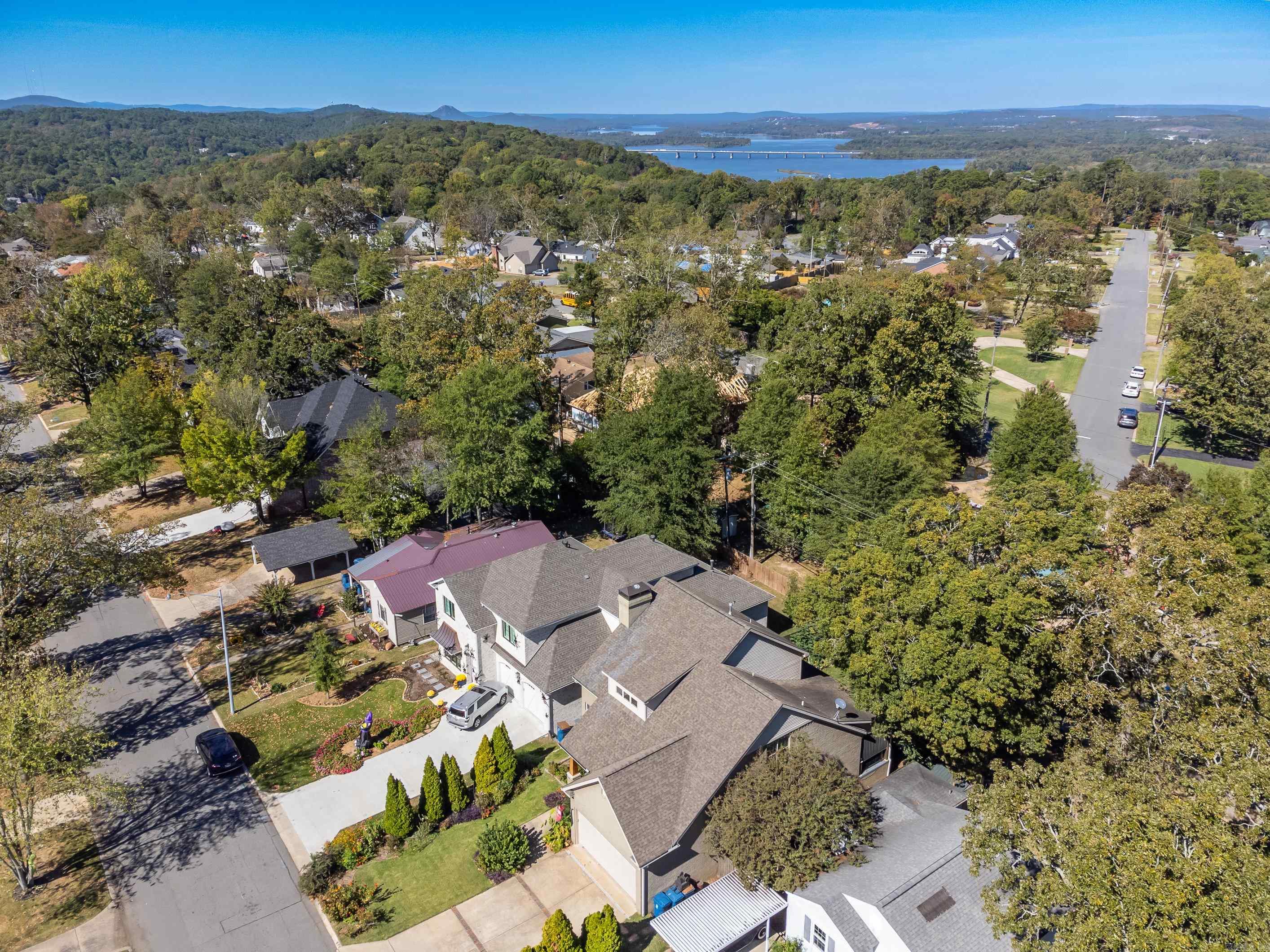 CAMMACK WOODS - Residential