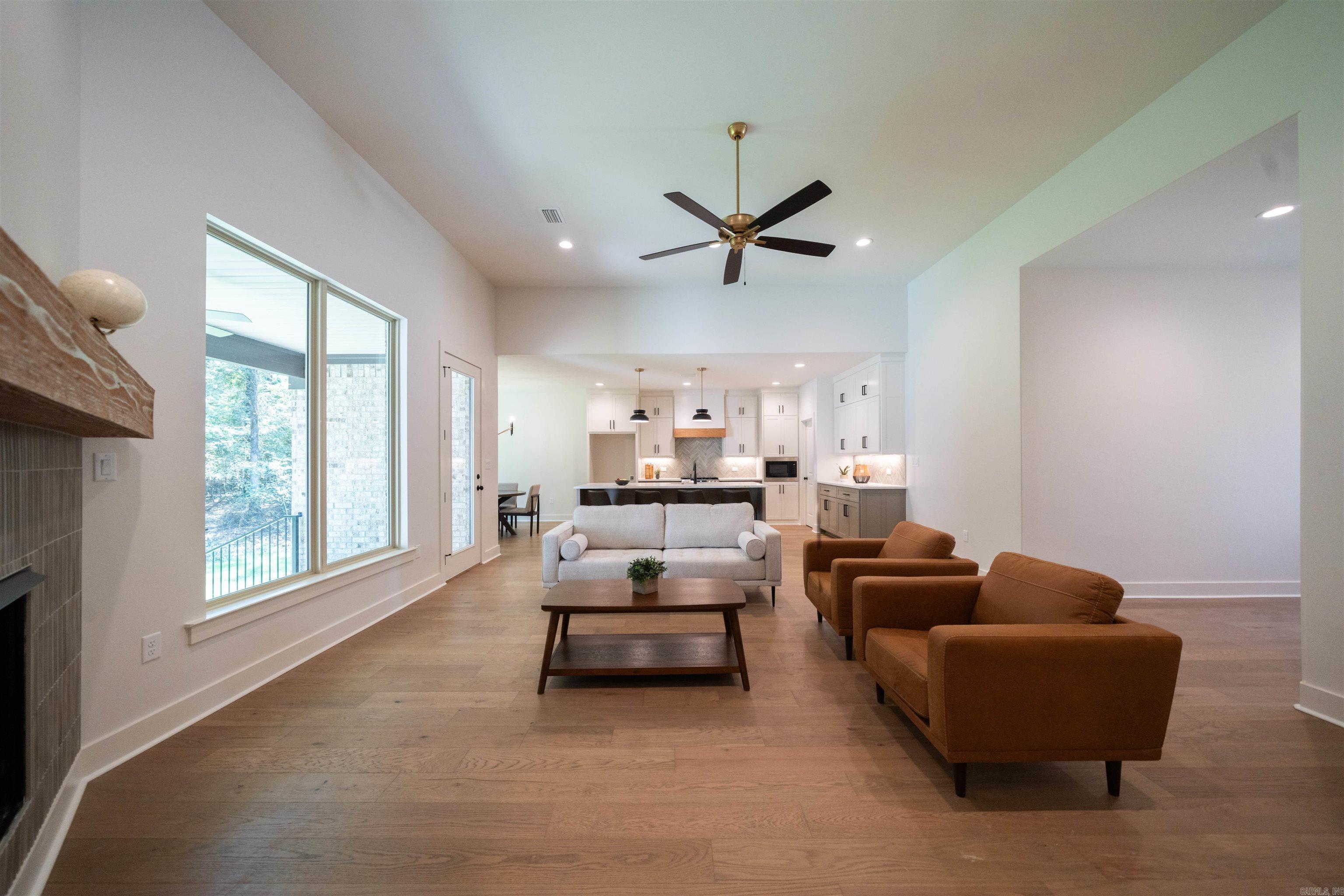 STONEBROOK - Residential