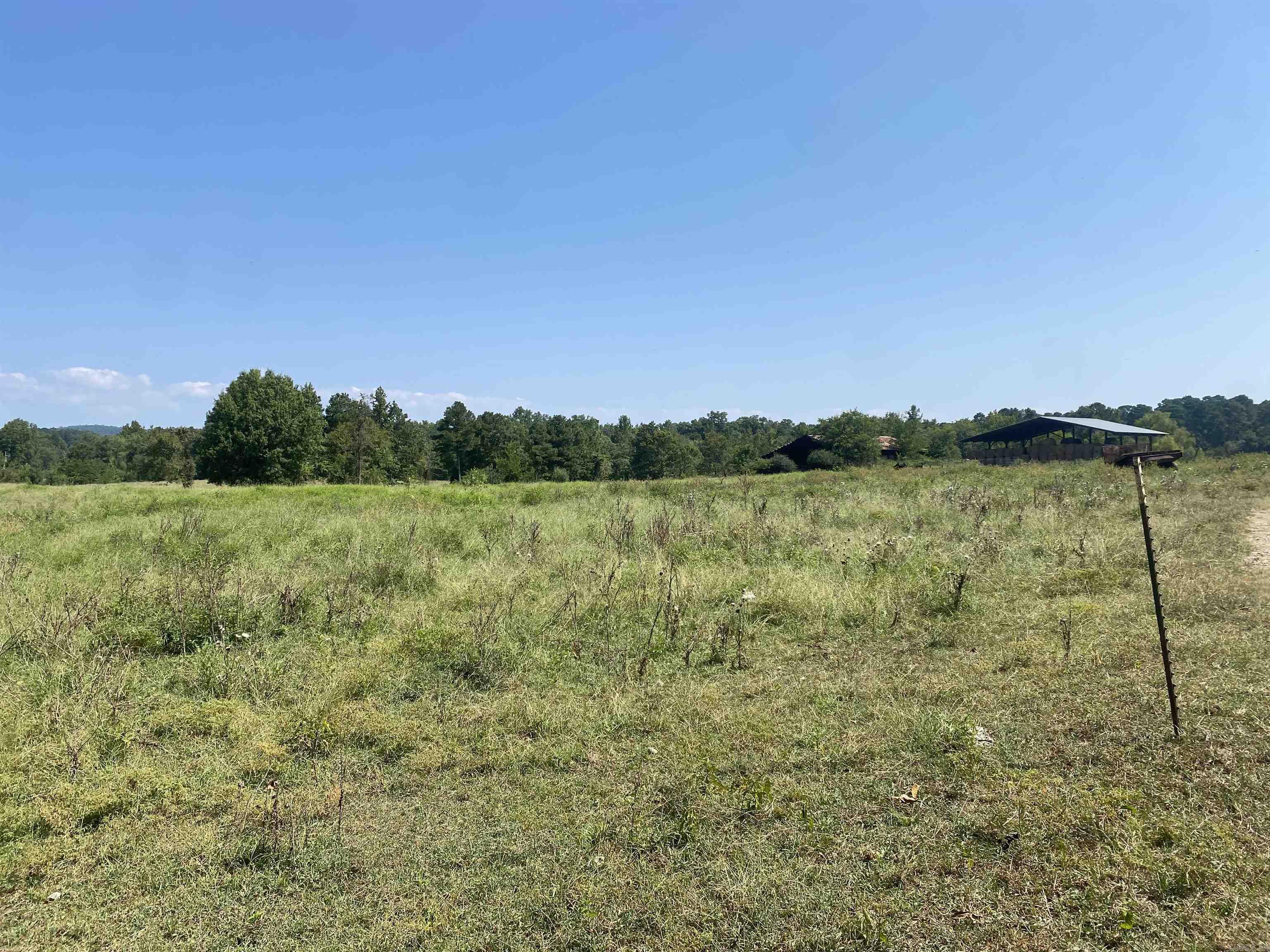 Rolling Hills - Farm