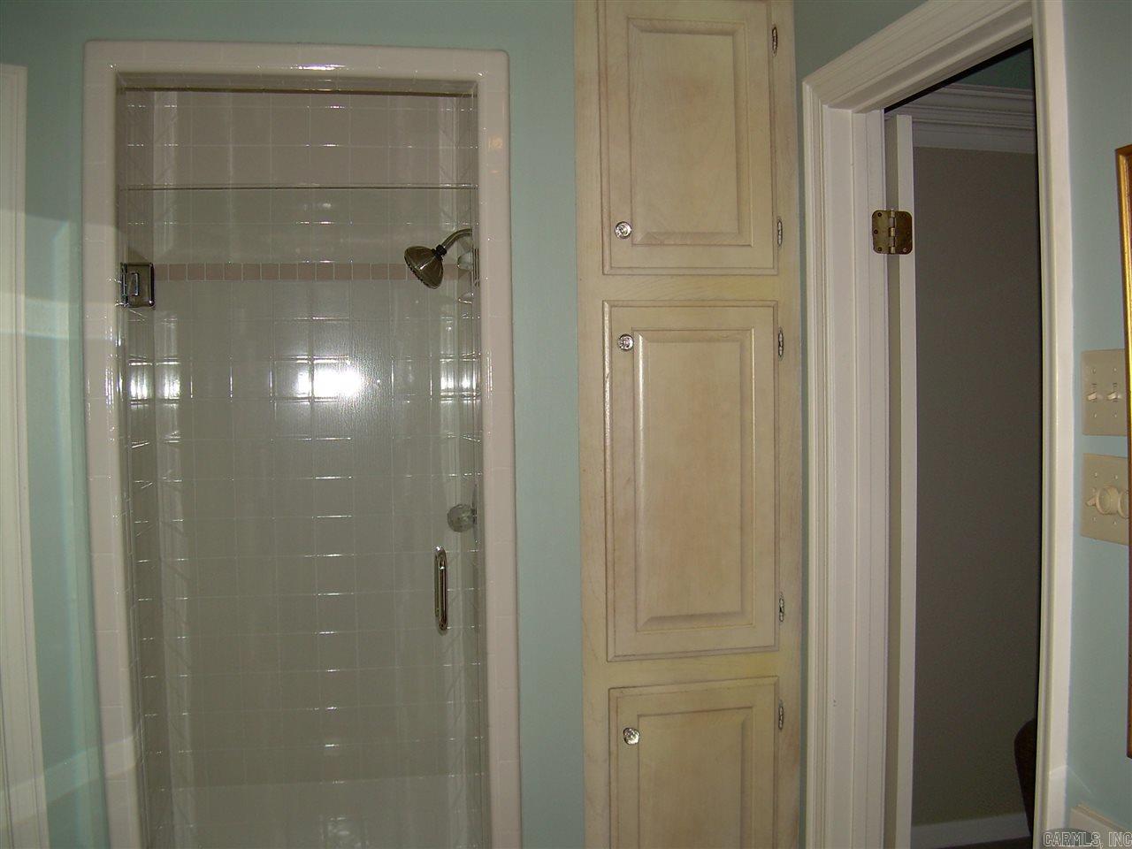 Longlea Manor - Residential