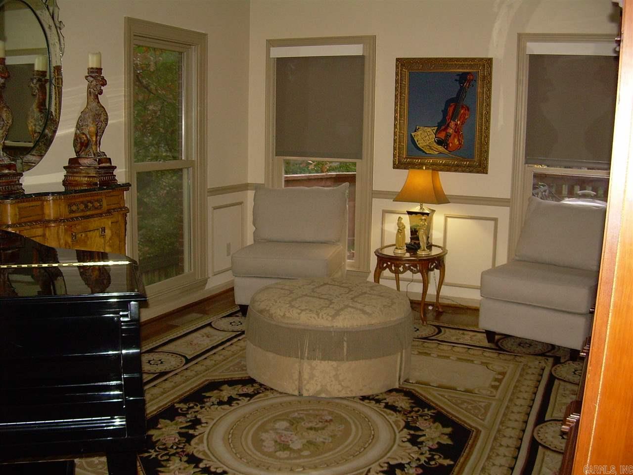 Longlea Manor - Residential