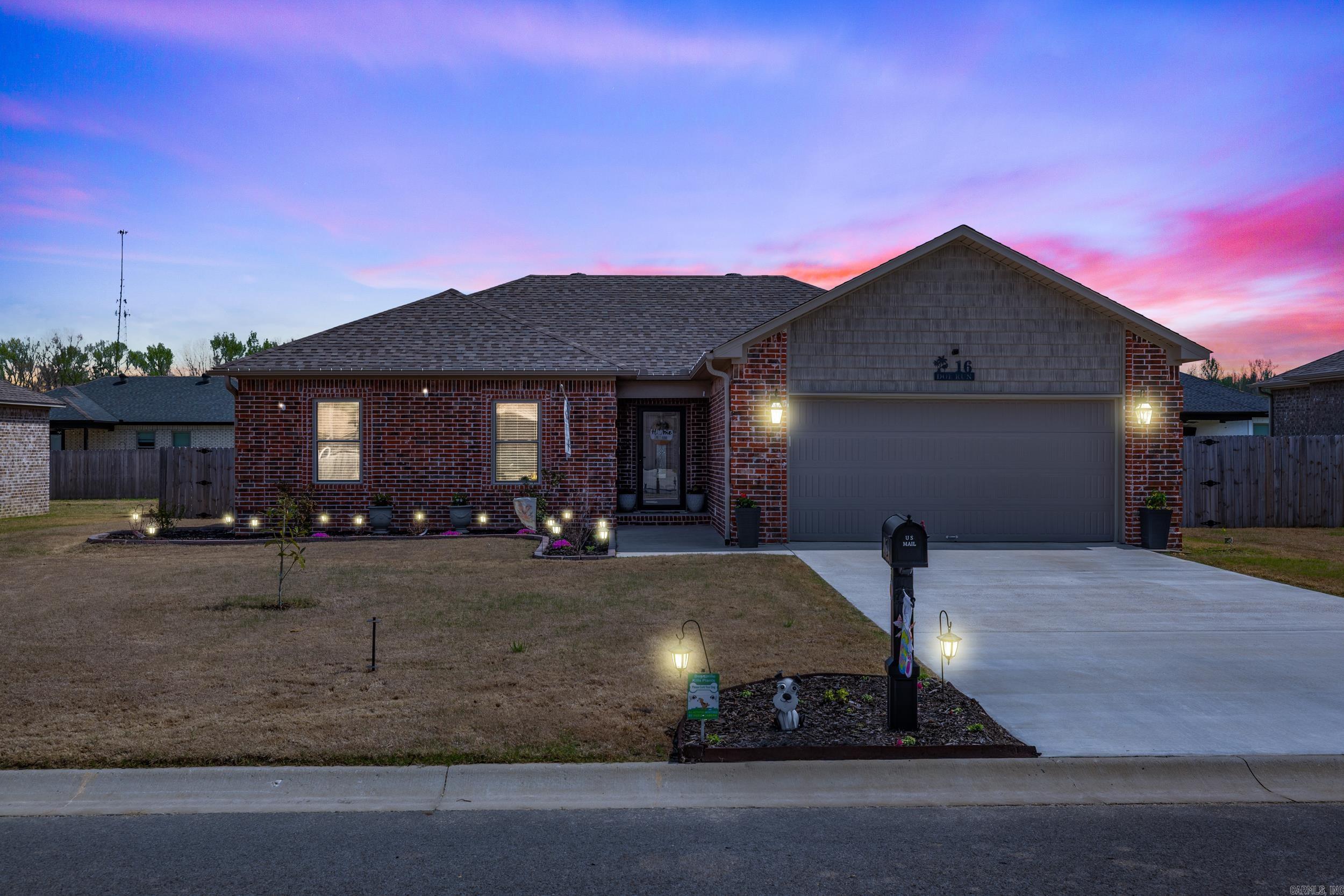 DEERFIELD ESTATES - Residential