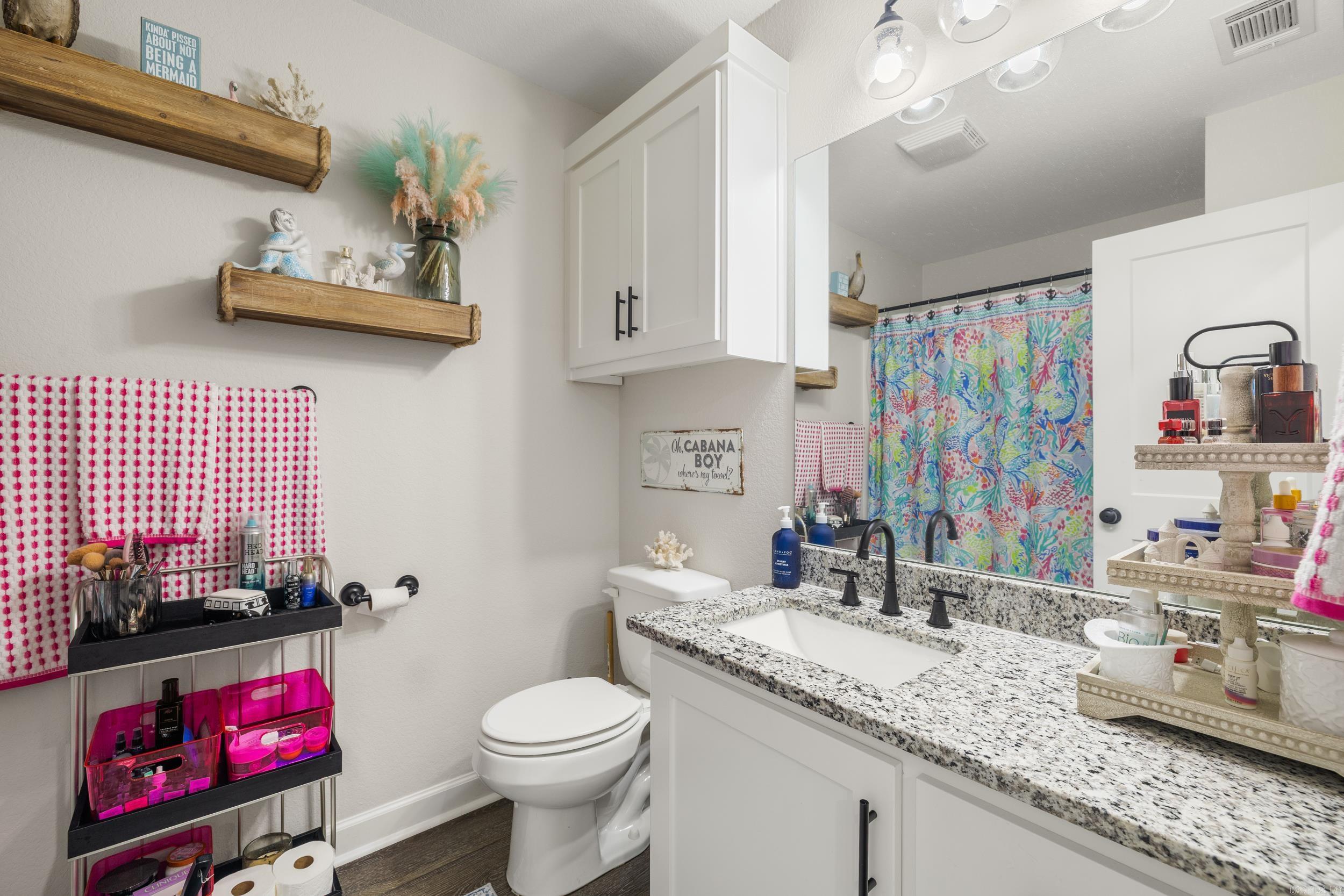 DEERFIELD ESTATES - Residential