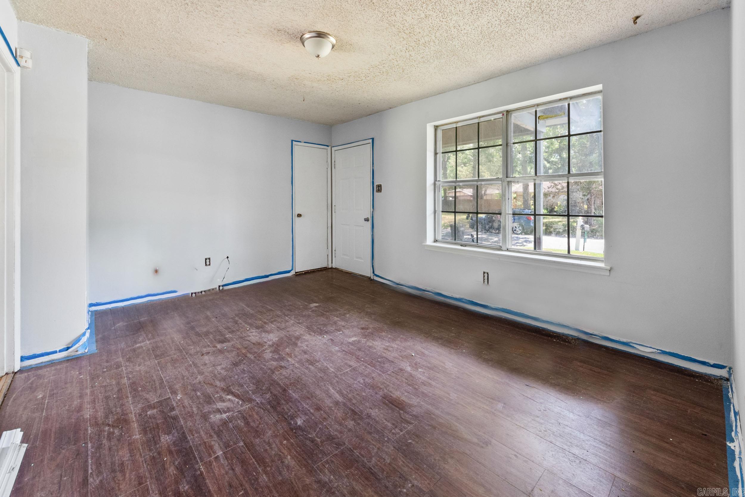 CREEKDALE - Residential