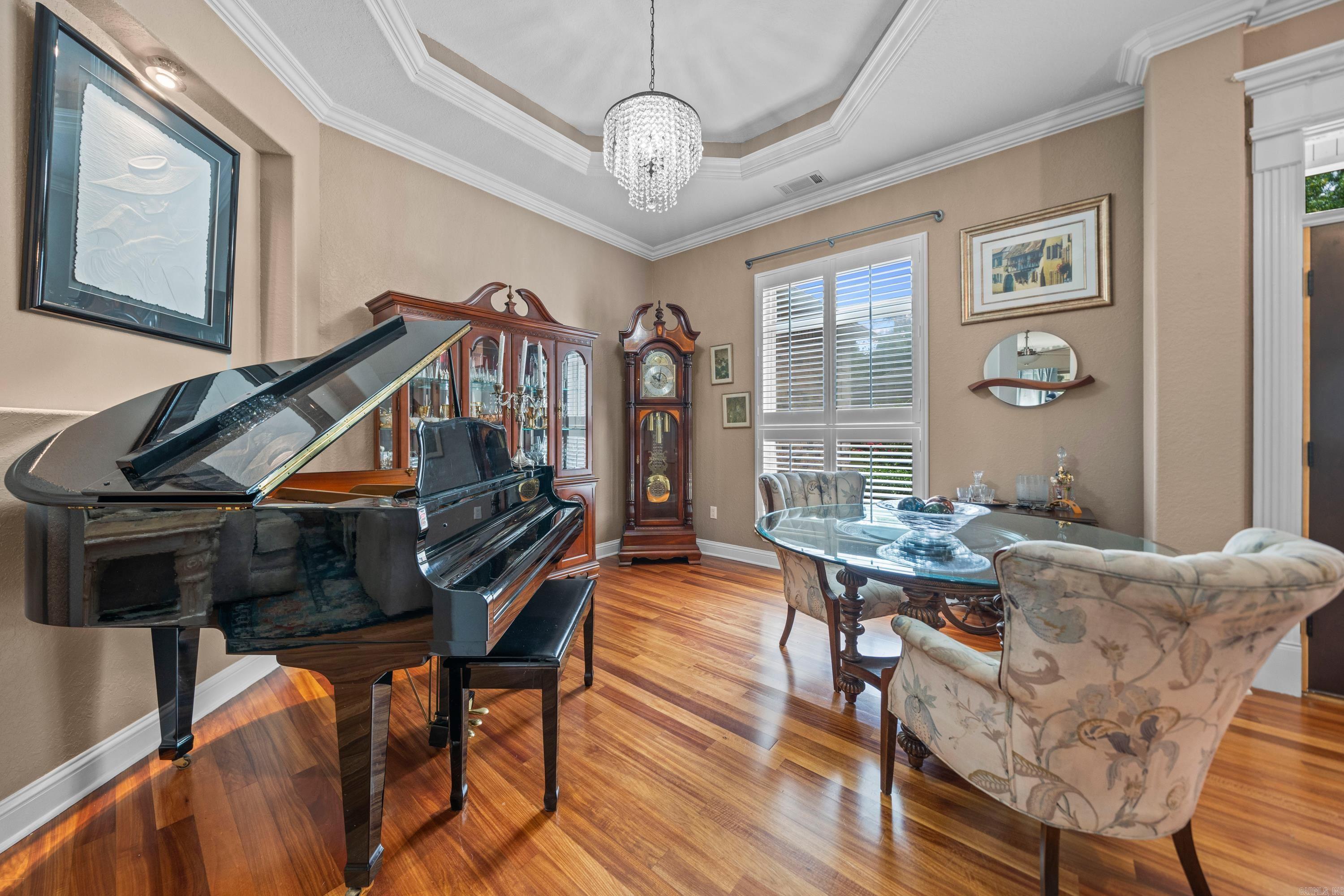 DIAMONDHEAD Q - Residential