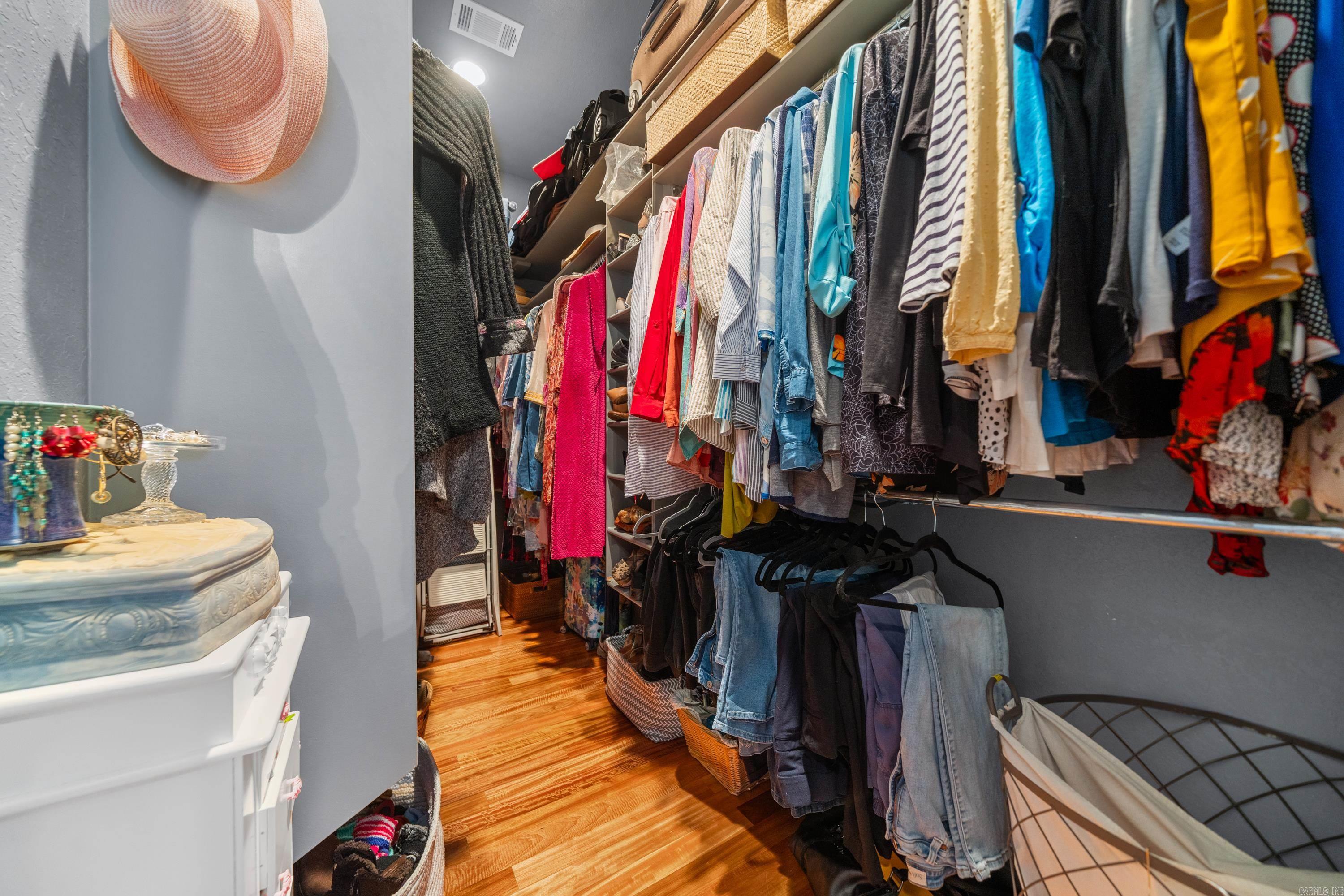 DIAMONDHEAD Q - Residential