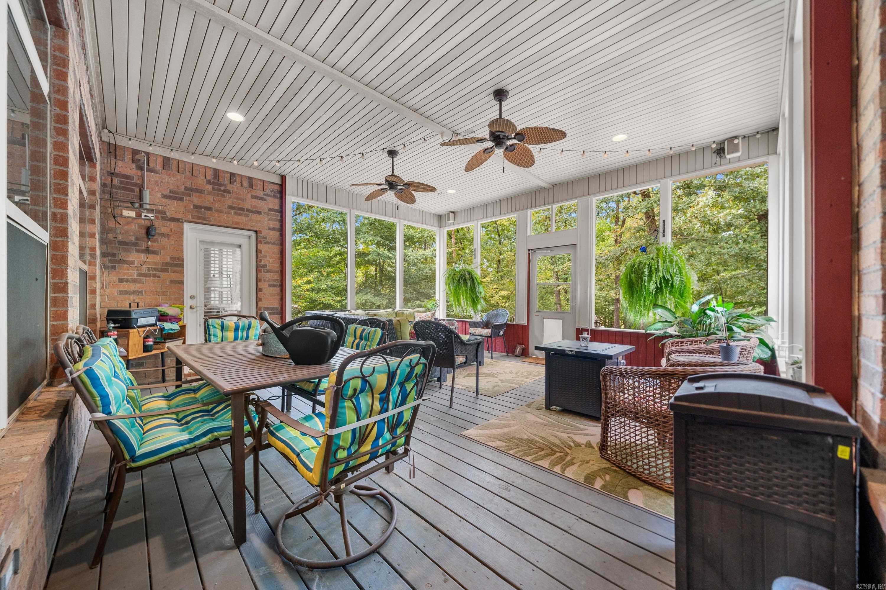 DIAMONDHEAD Q - Residential