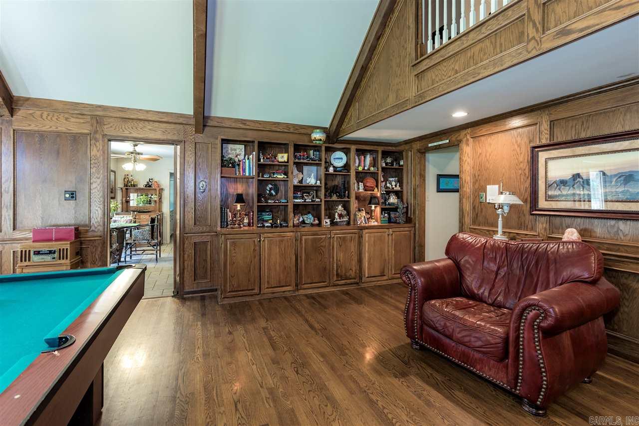 LONGLEA ESTATES - Residential