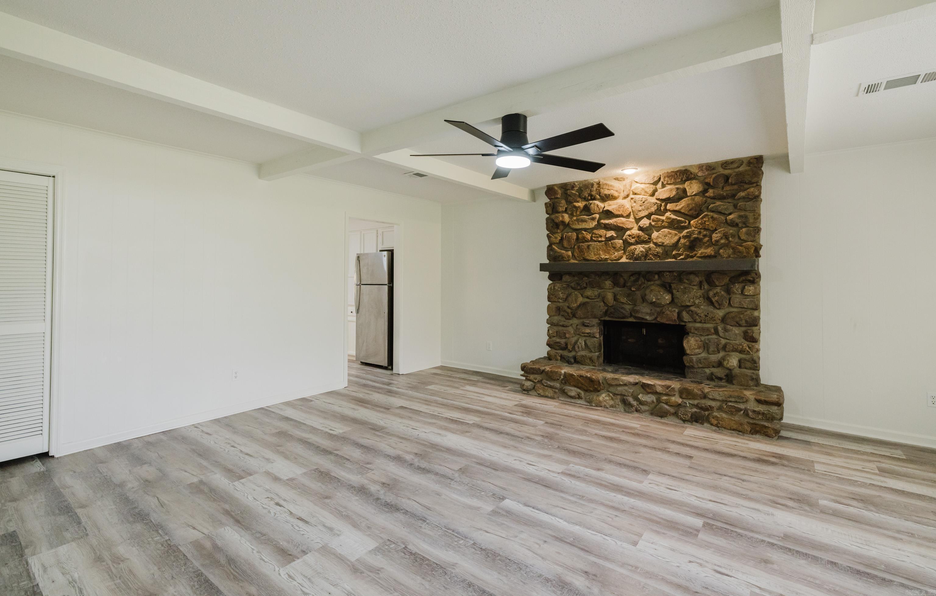 Pleasantree 4th - Residential