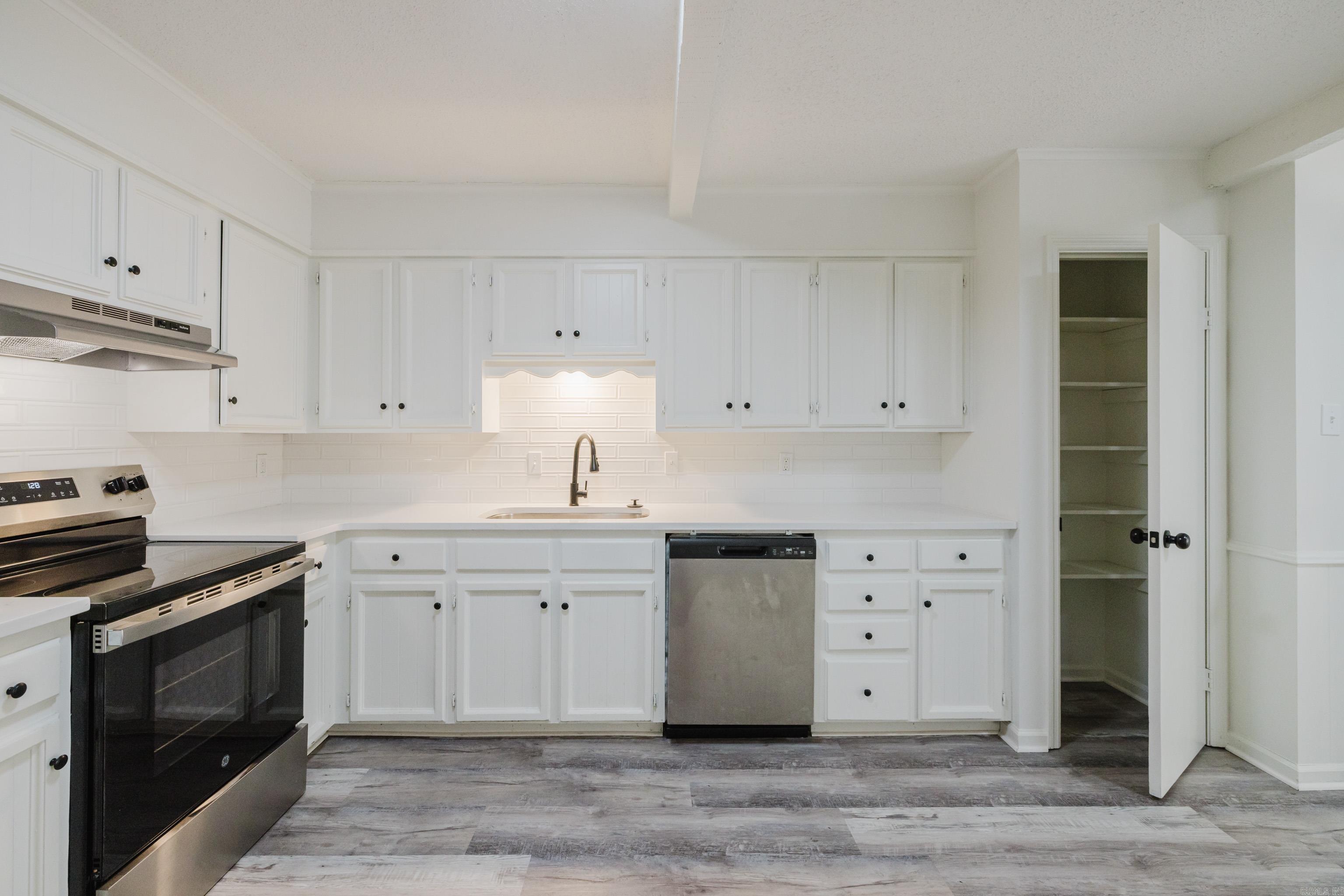 Pleasantree 4th - Residential