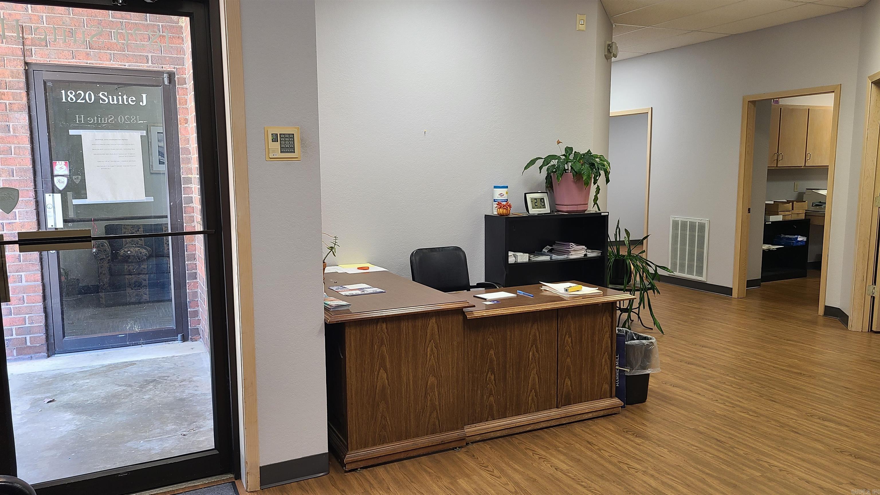 Metes & Bounds - Commercial Lease