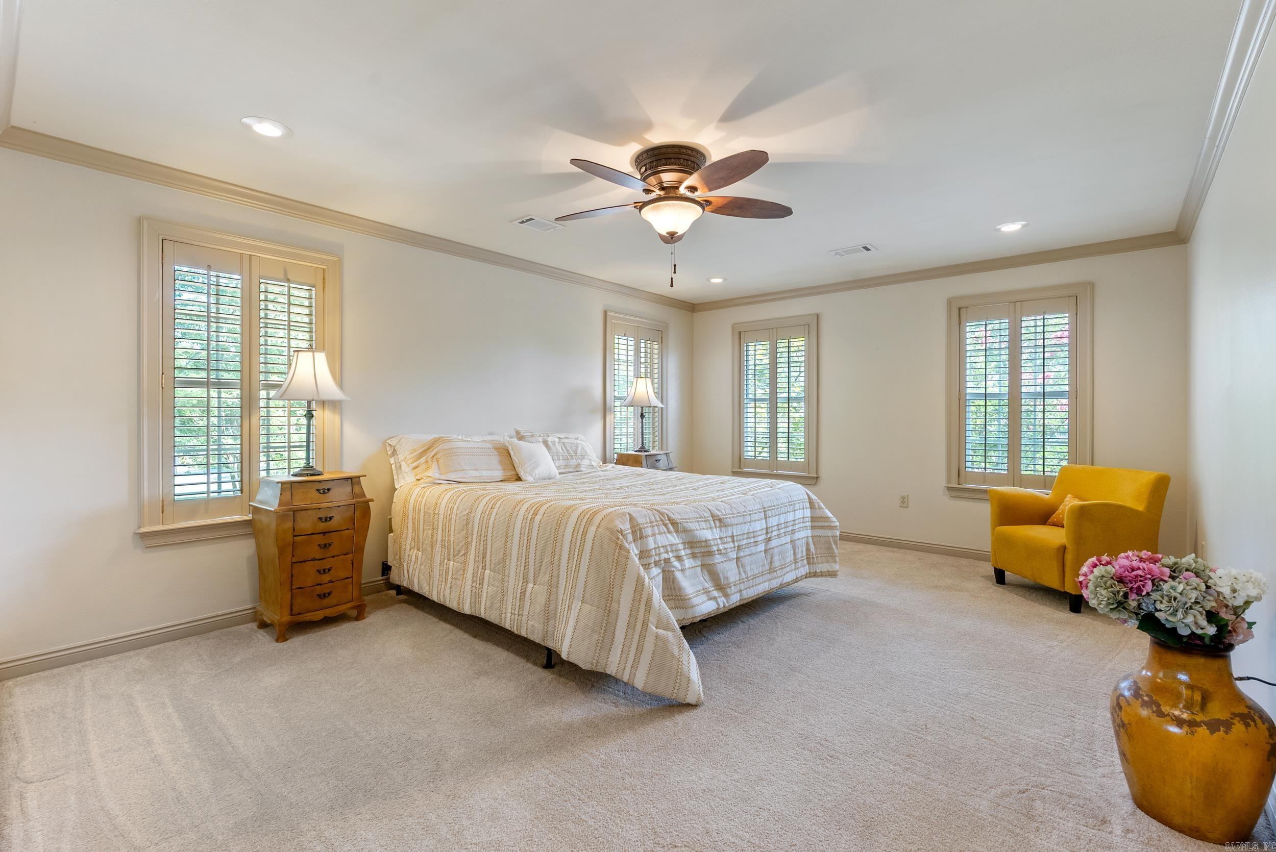 ADAMSBROOKE - Residential